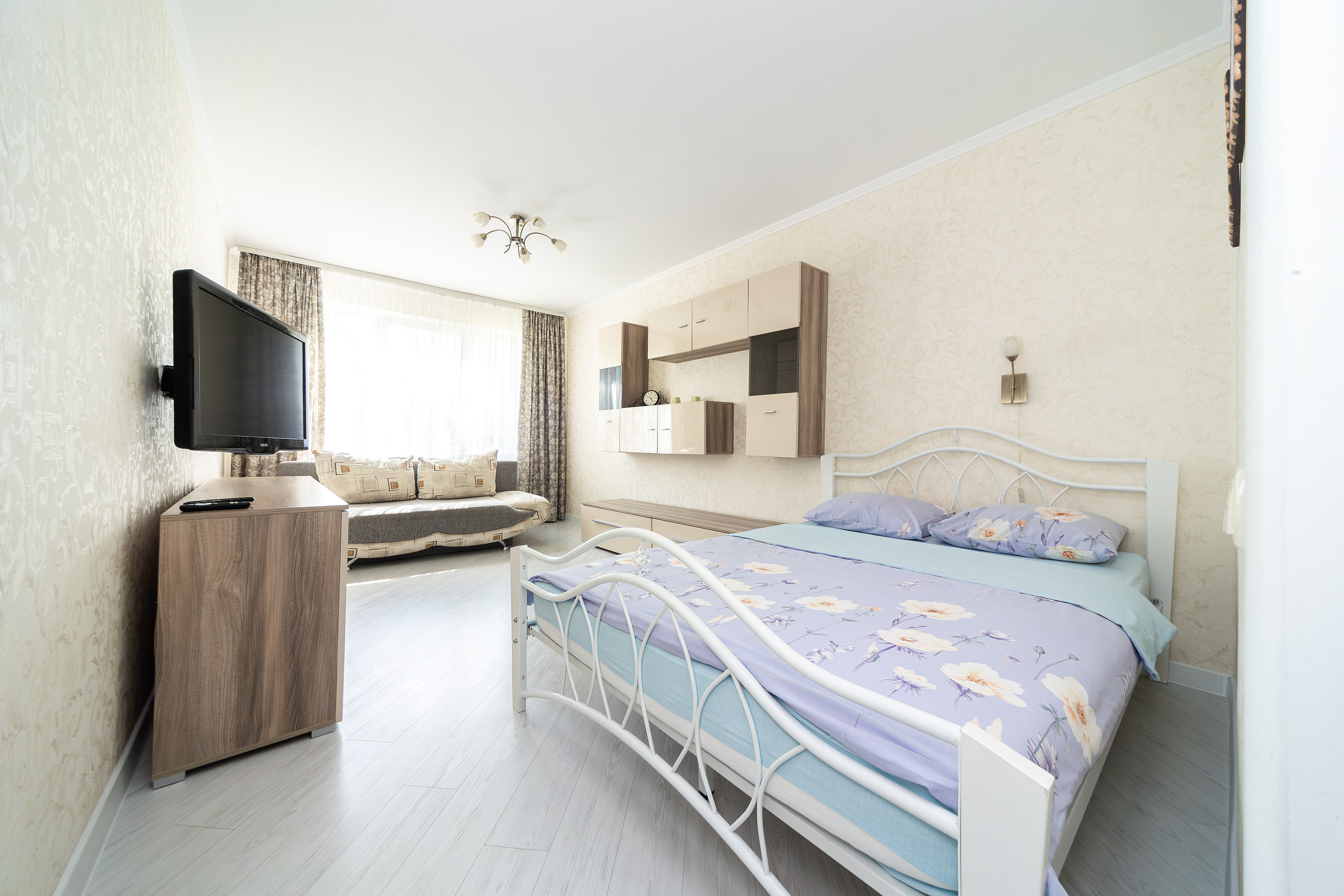 Воронянского 15 кв. 10. Эконом вариант. Профессиональный интерьерный и репортажный фотограф Минск и РБ. Максим Орлов