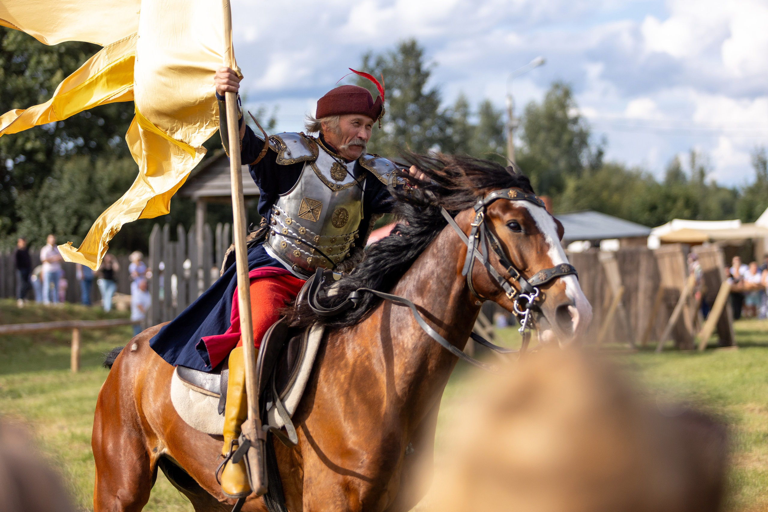 Рыцарский фест. Мстиславль. Профессиональный интерьерный и репортажный фотограф Минск и РБ. Максим Орлов