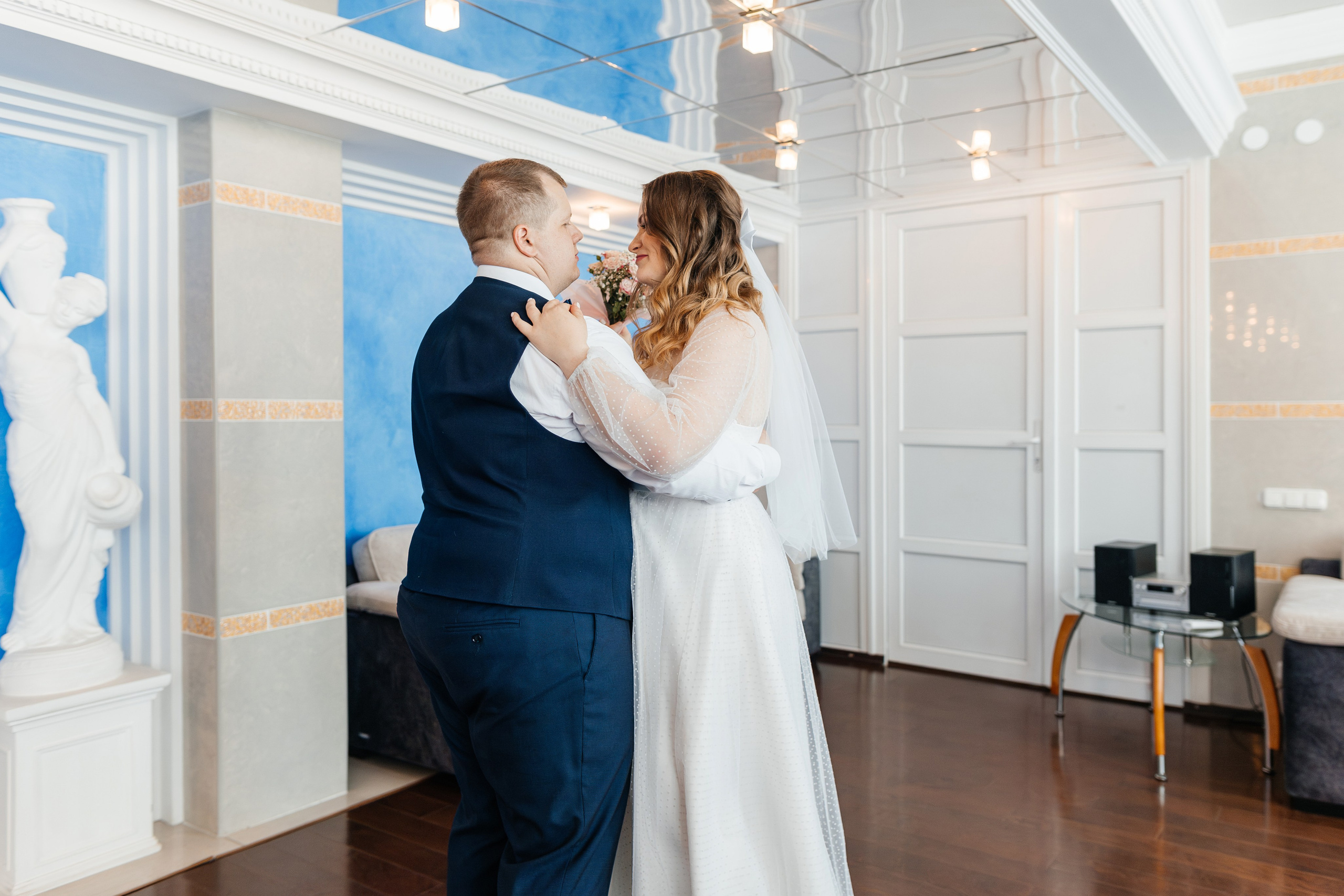 Свадебная фотосессия Рената и Натальи. Профессиональный интерьерный и репортажный фотограф Минск и РБ. Максим Орлов