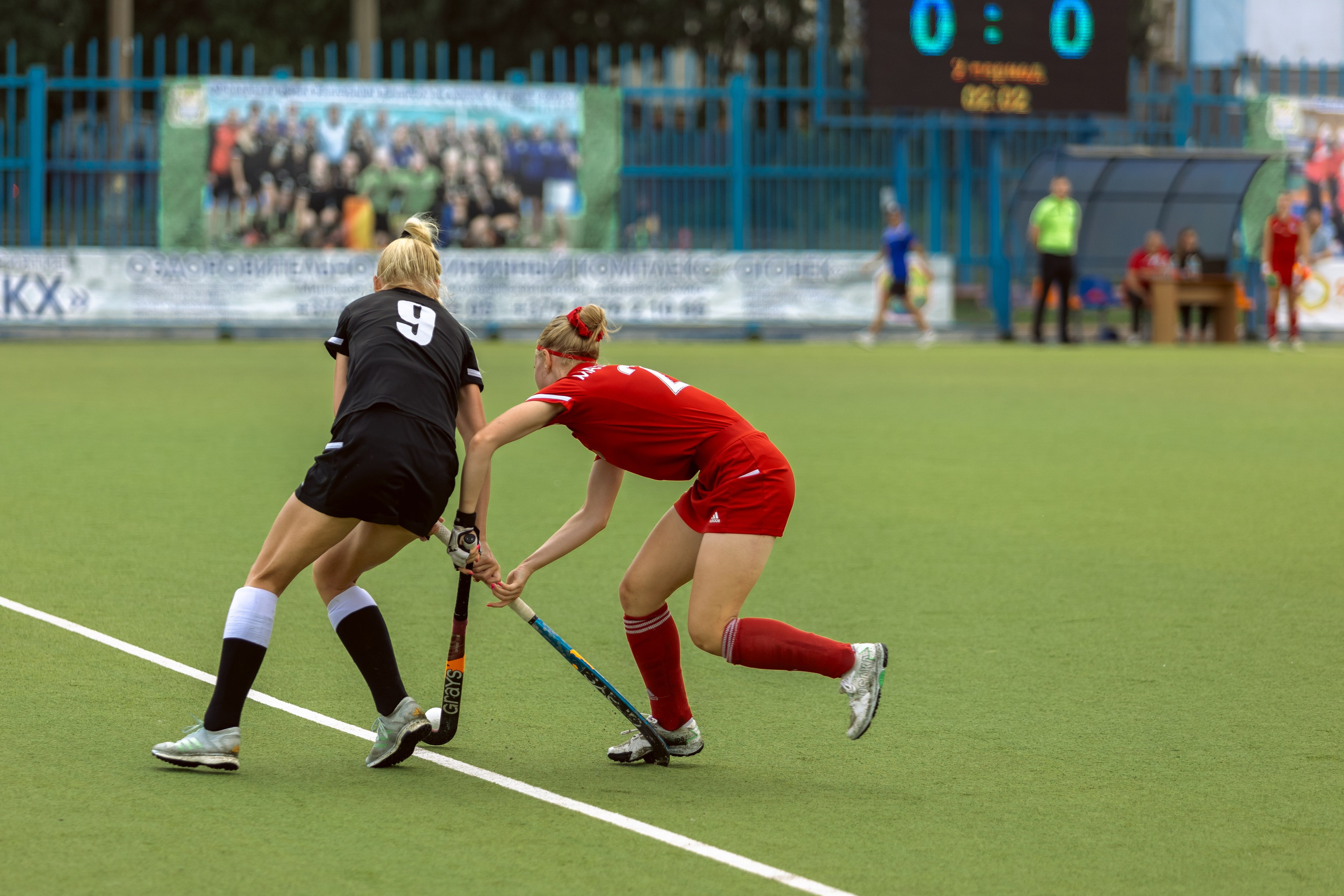 Хоккей на траве. Девушки. Минск — Виктория. 16.06.2024. Профессиональный интерьерный и репортажный фотограф Минск и РБ. Максим Орлов