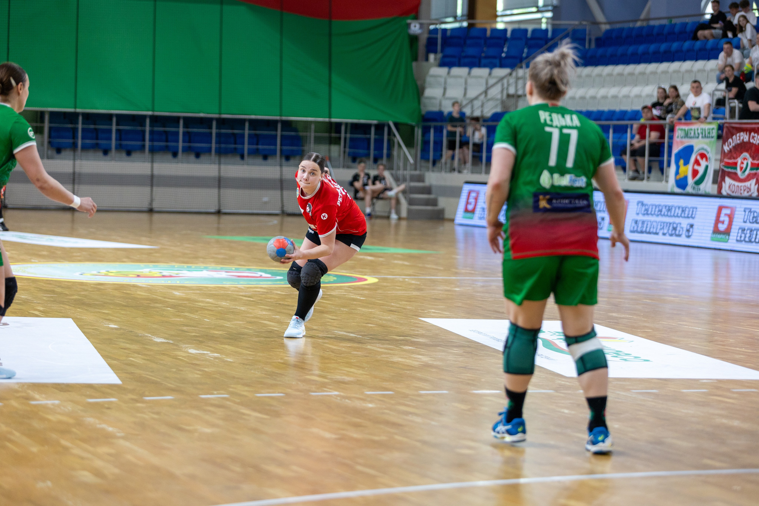 Гандбол. Финал. БНТУ — Гомель. 25.05.2024. Профессиональный интерьерный и репортажный фотограф Минск и РБ. Максим Орлов