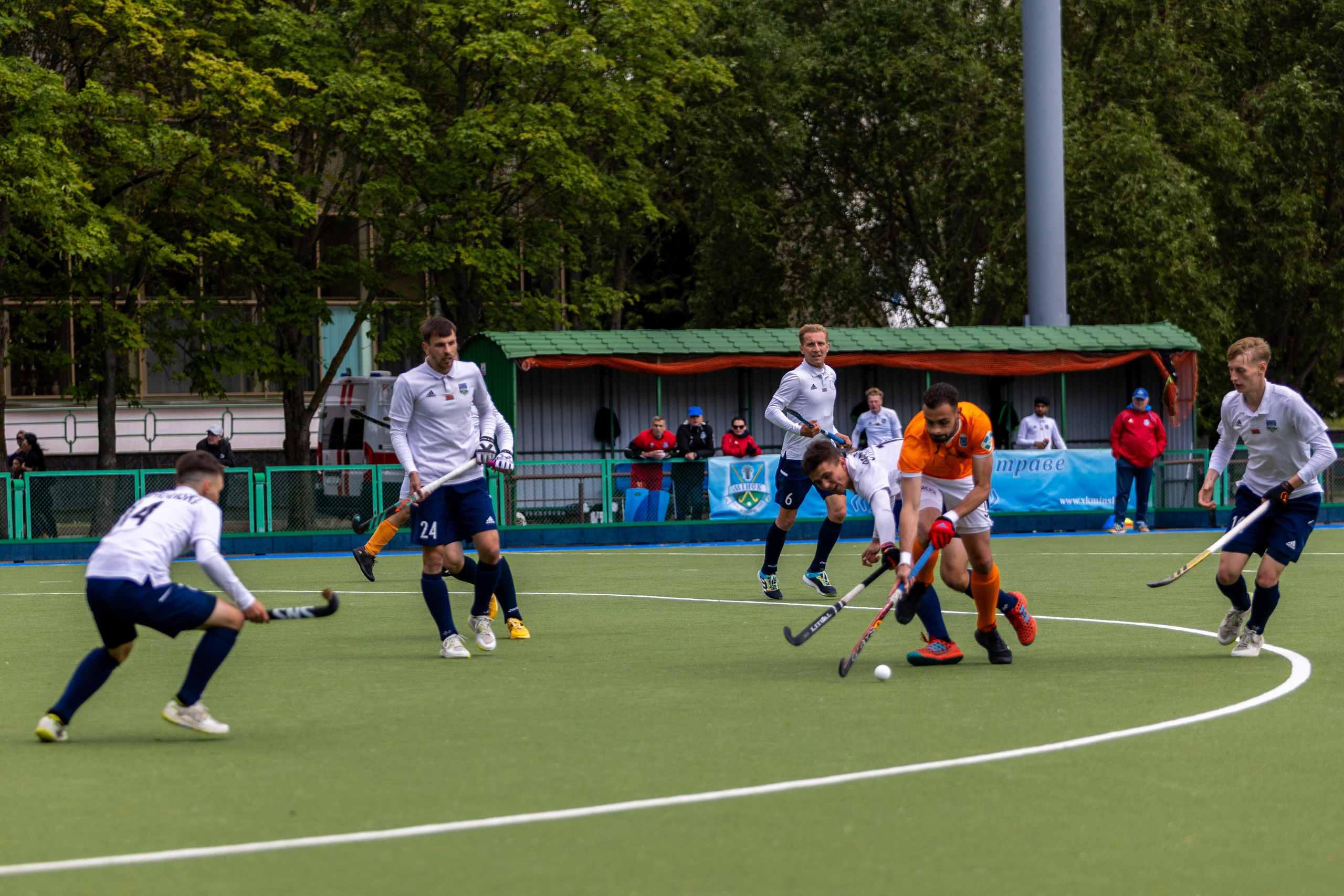 Хоккей на траве. ХК Минск — СК Строитель 11.05.2024. Профессиональный интерьерный и репортажный фотограф Минск и РБ. Максим Орлов