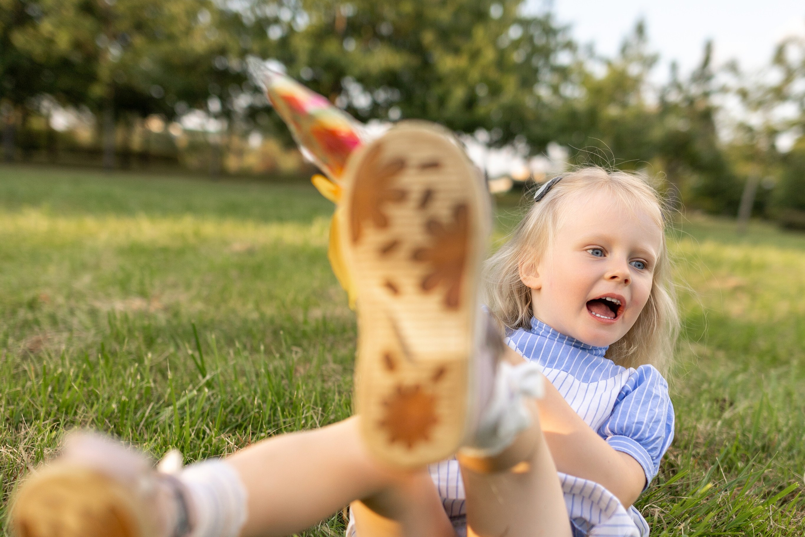 Стеша с мамой. Профессиональный интерьерный и репортажный фотограф Минск и РБ. Максим Орлов