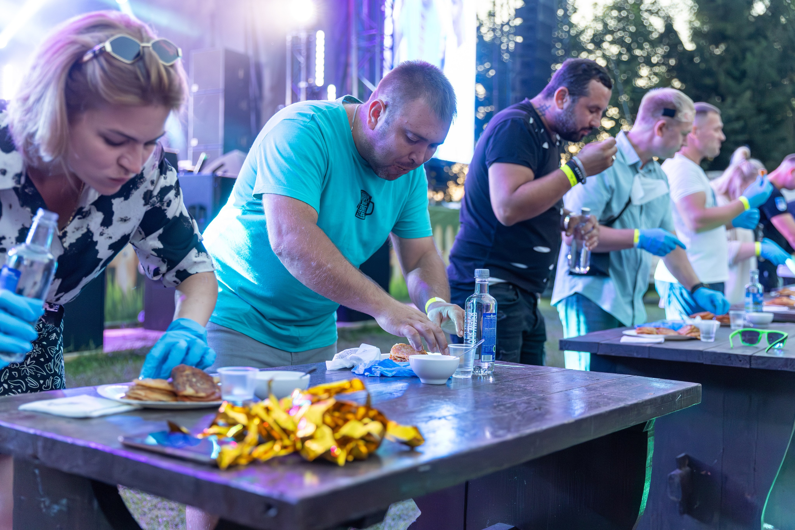 Дискохит. Профессиональный интерьерный и репортажный фотограф Минск и РБ. Максим Орлов