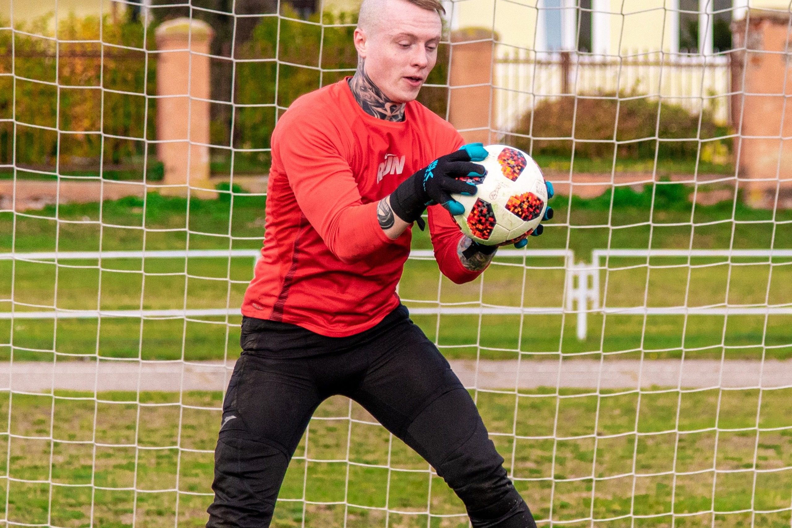 Фото для рекламы вратарских печаток. Профессиональный интерьерный и репортажный фотограф Минск и РБ. Максим Орлов