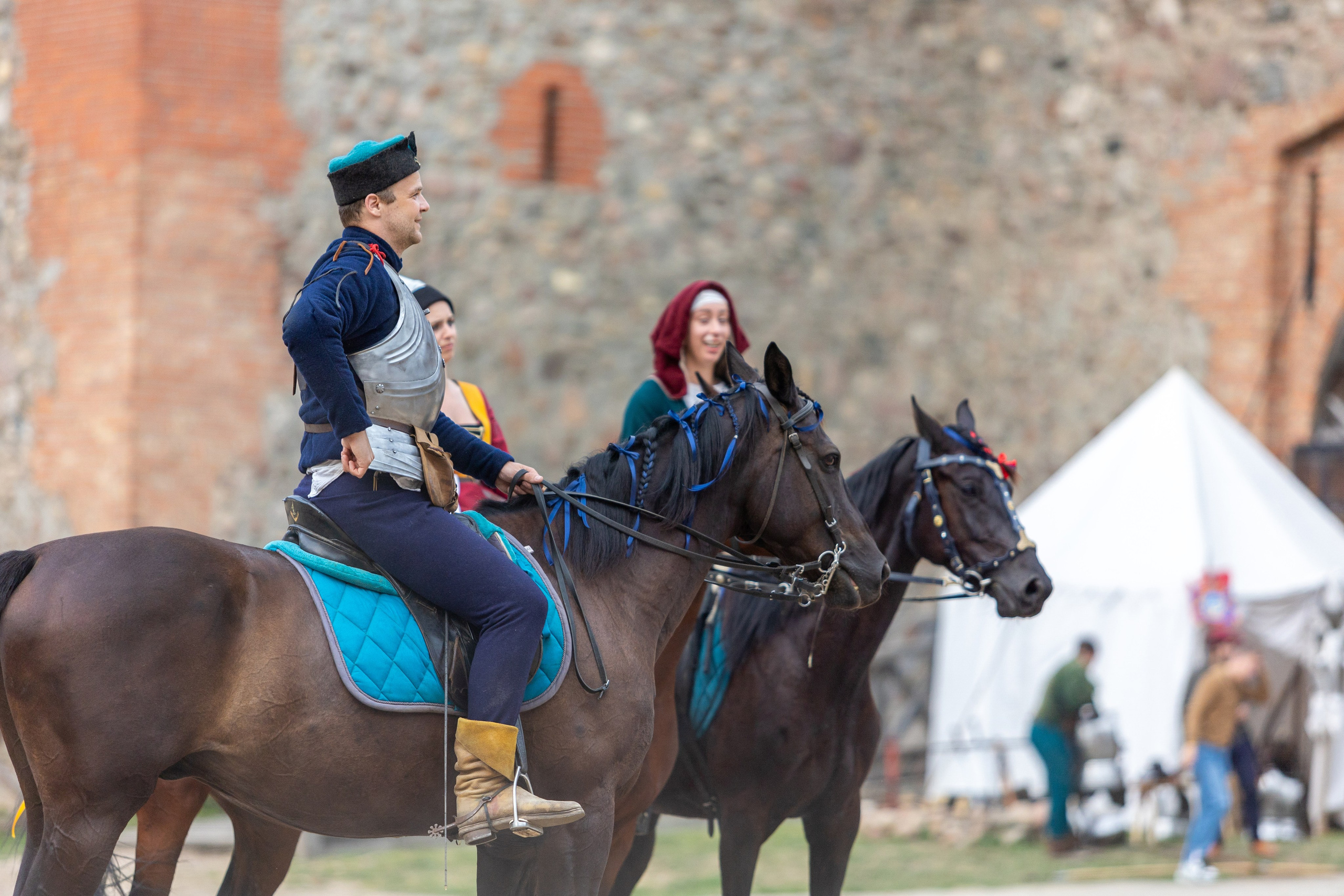 Выступление «Золотой шпоры» на празднике города Лиды. Профессиональный интерьерный и репортажный фотограф Минск и РБ. Максим Орлов