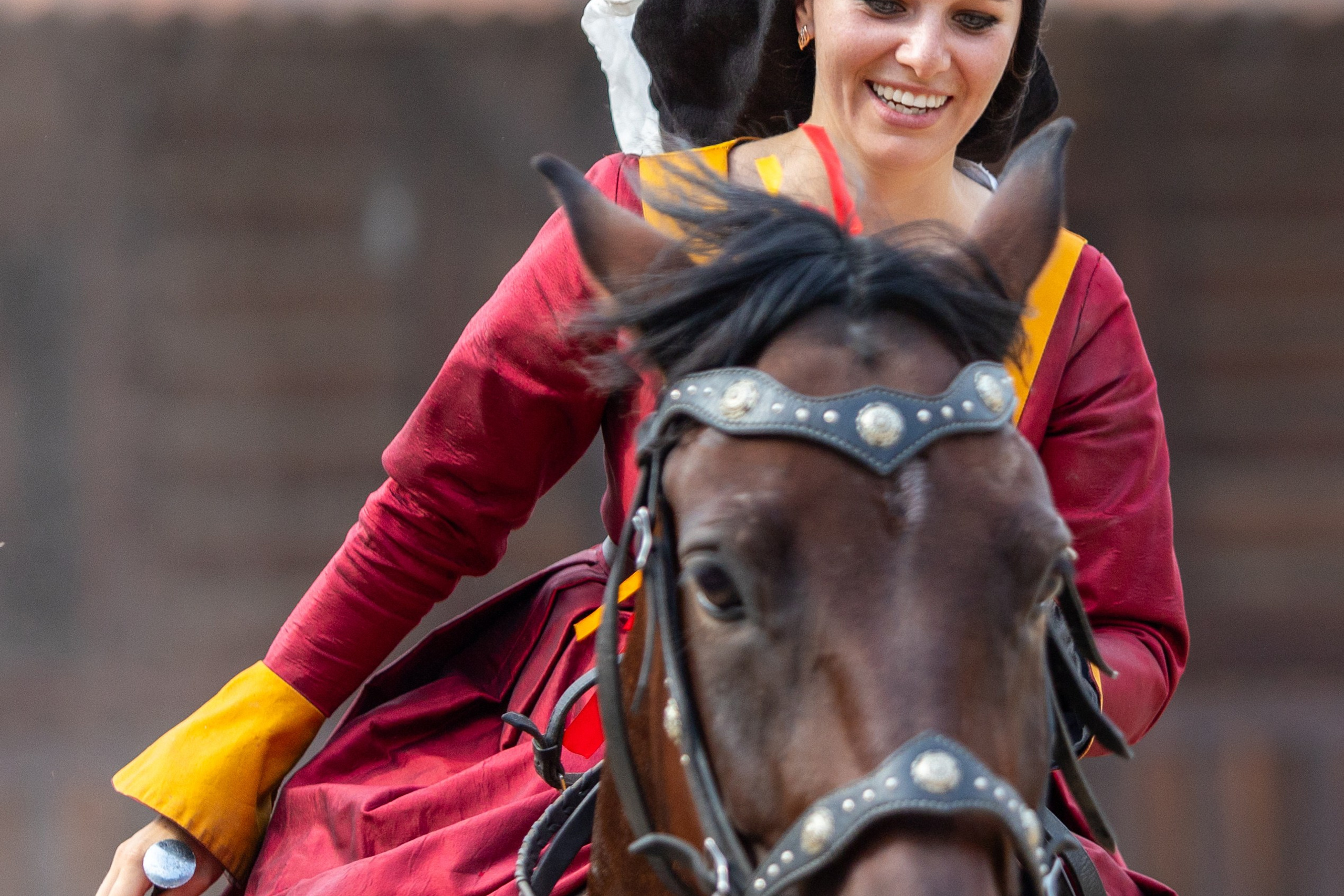 Выступление «Золотой шпоры» на празднике города Лиды. Профессиональный интерьерный и репортажный фотограф Минск и РБ. Максим Орлов