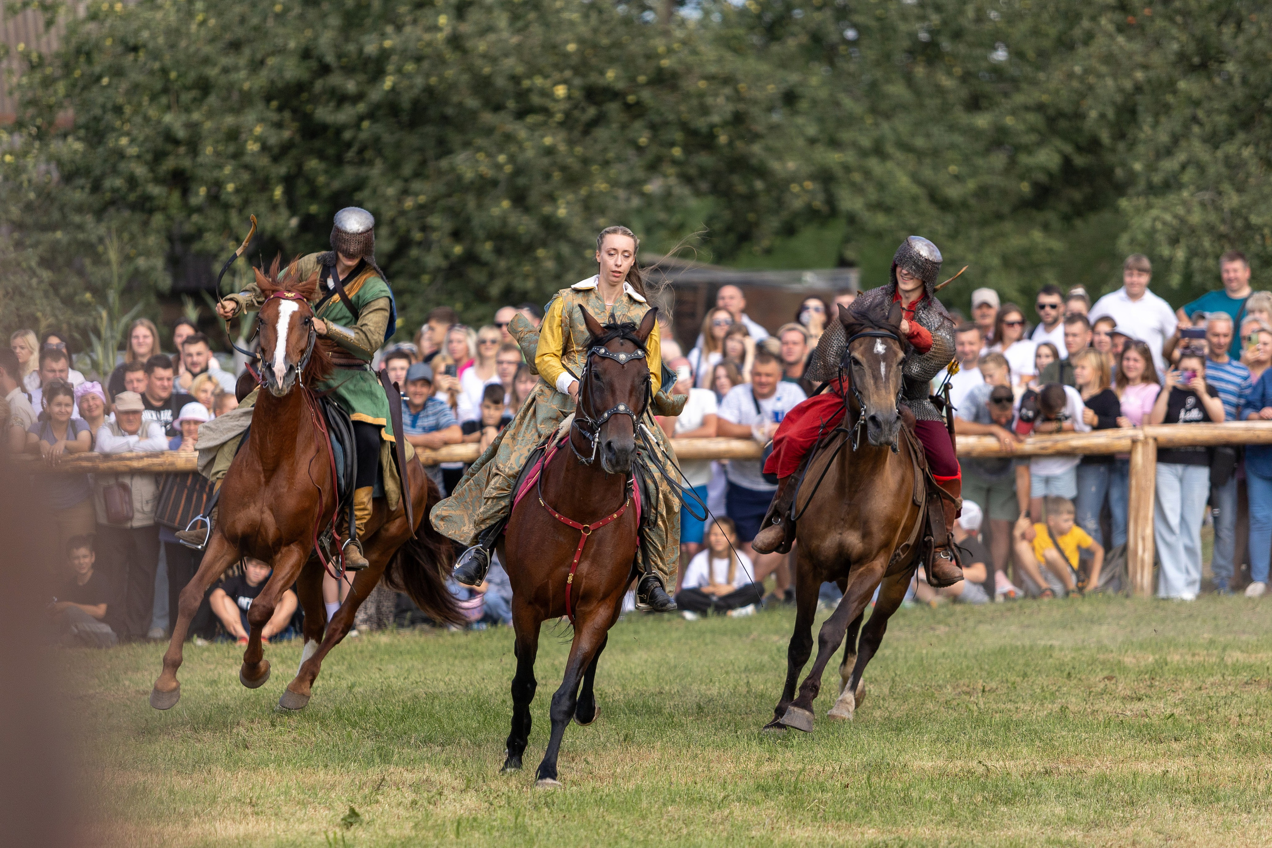 Рыцарский фест. Мстиславль. Профессиональный интерьерный и репортажный фотограф Минск и РБ. Максим Орлов