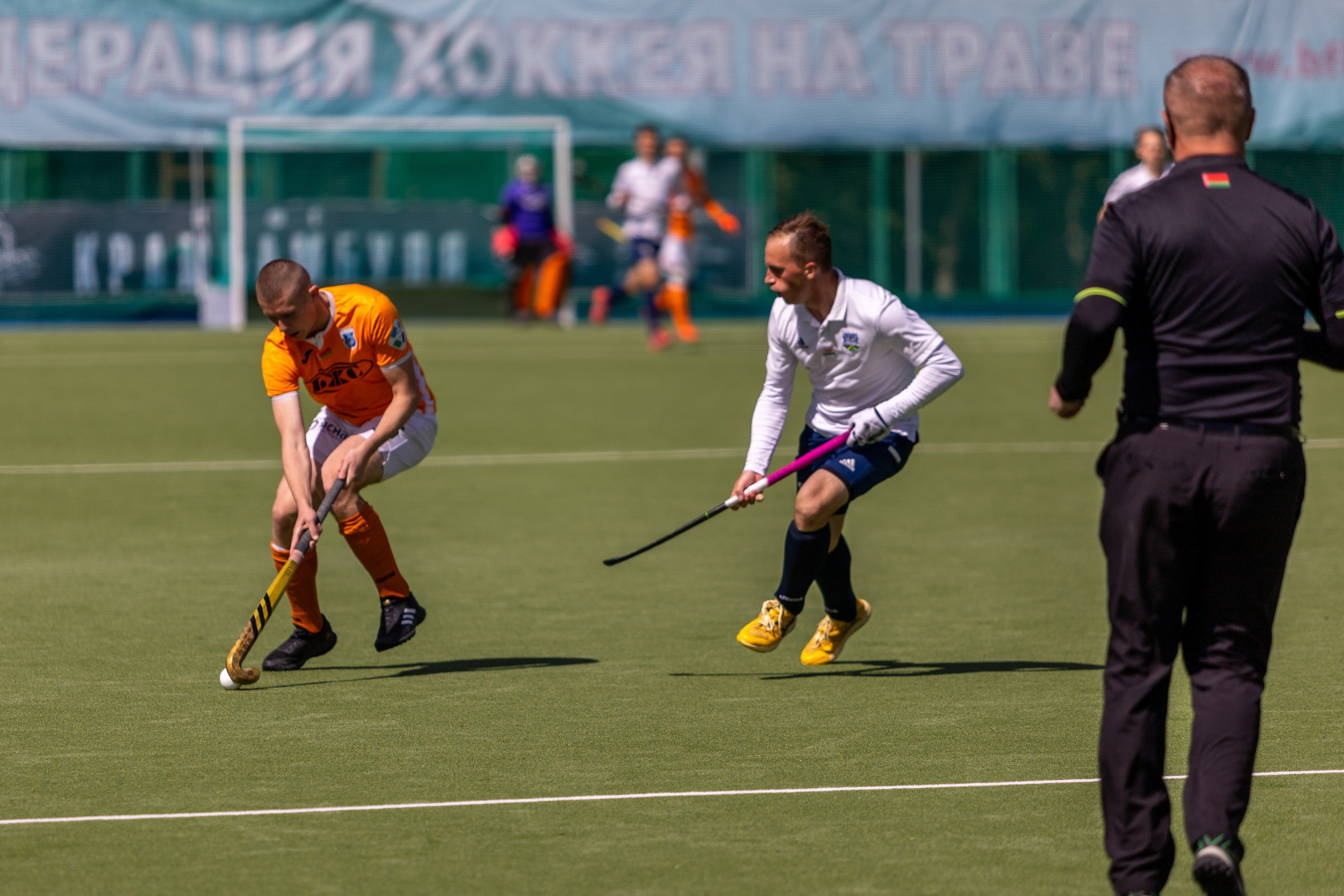 Хоккей на траве. ХК Минск — СК Строитель 12.05.2024. Профессиональный интерьерный и репортажный фотограф Минск и РБ. Максим Орлов