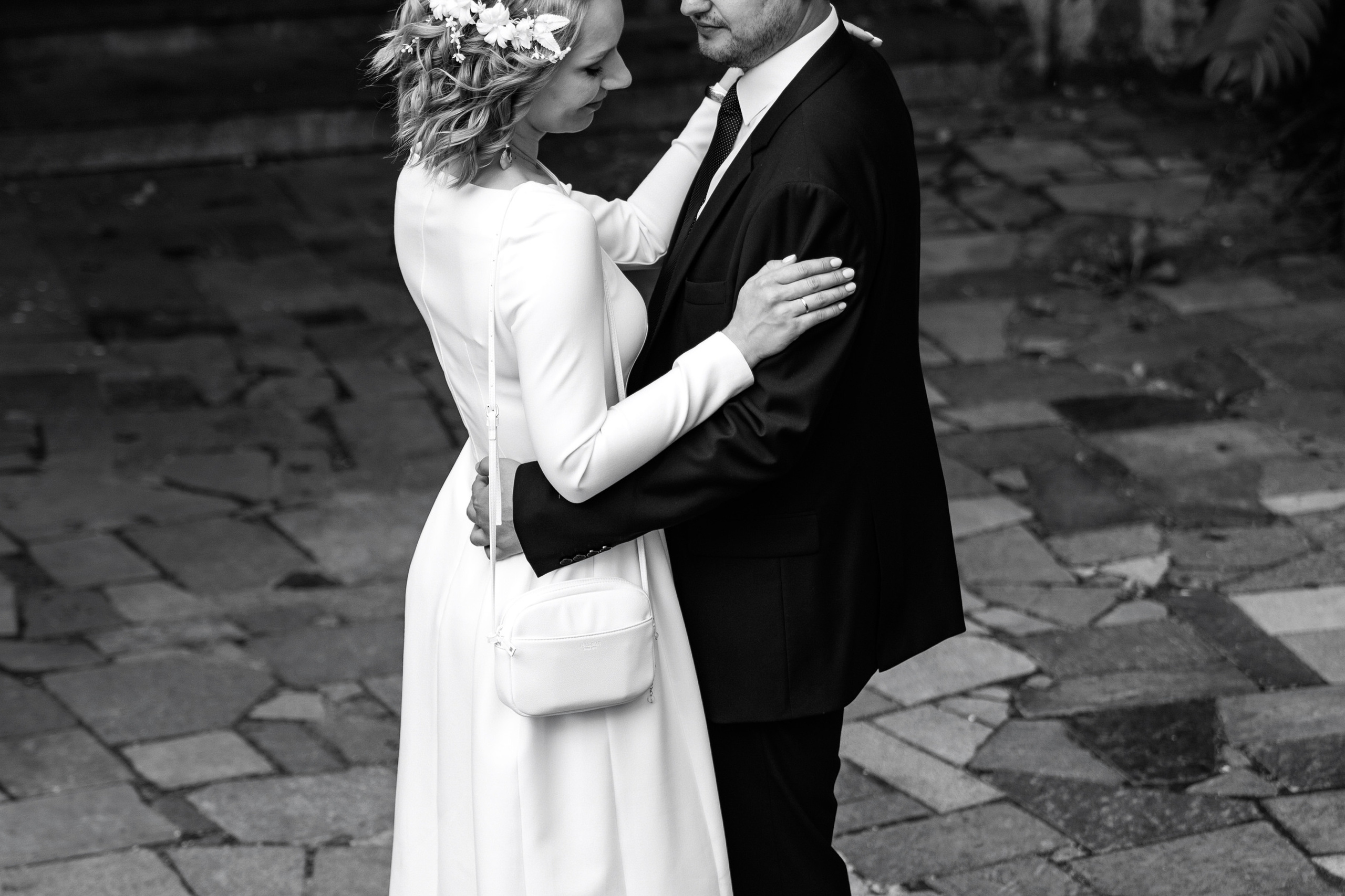 Свадебная прогулка Андрея и Ольги. Профессиональный интерьерный и репортажный фотограф Минск и РБ. Максим Орлов