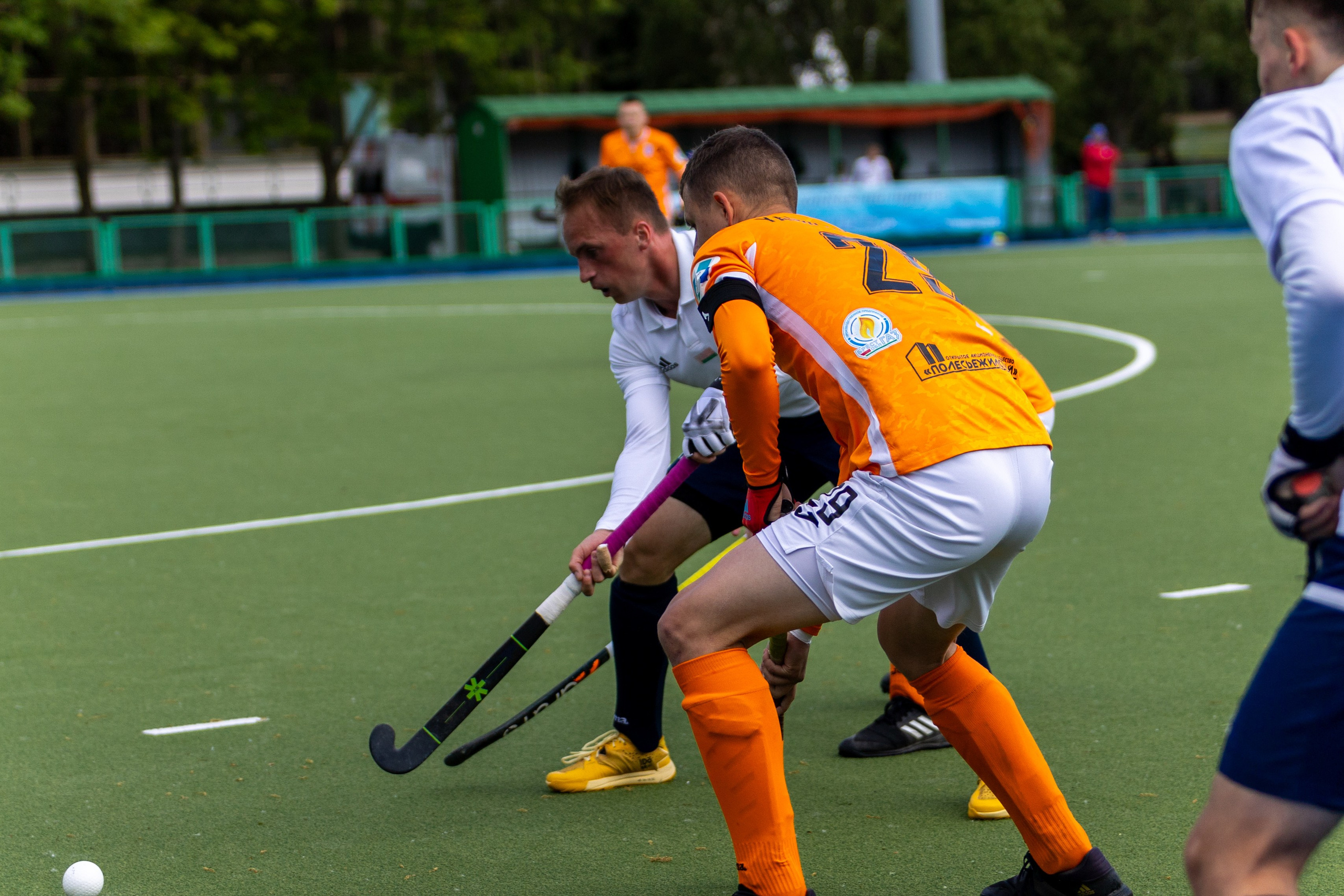 Хоккей на траве. ХК Минск — СК Строитель 11.05.2024. Профессиональный интерьерный и репортажный фотограф Минск и РБ. Максим Орлов