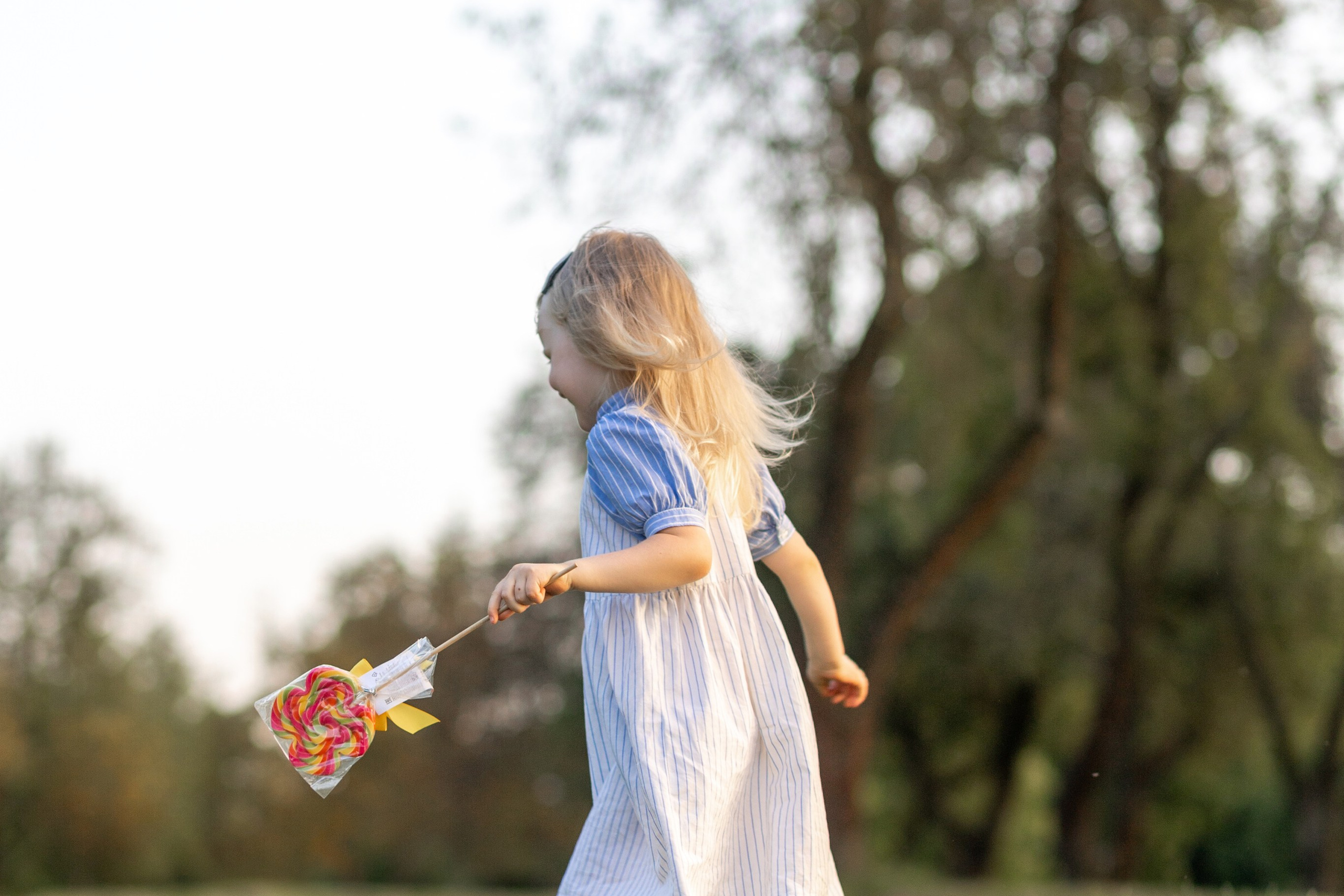 Стеша с мамой. Профессиональный интерьерный и репортажный фотограф Минск и РБ. Максим Орлов