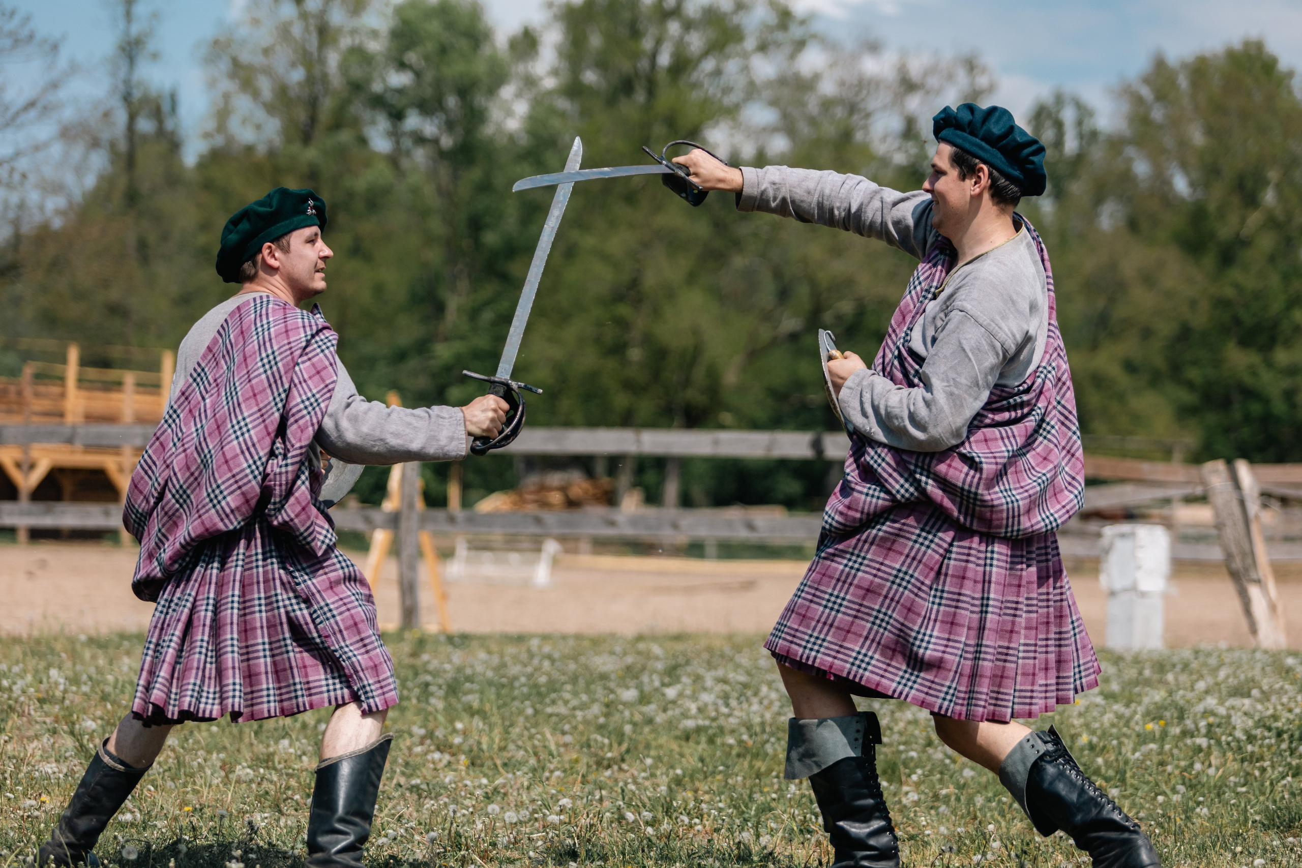 Золотая шпора. Маневры 17 века. Профессиональный интерьерный и репортажный фотограф Минск и РБ. Максим Орлов