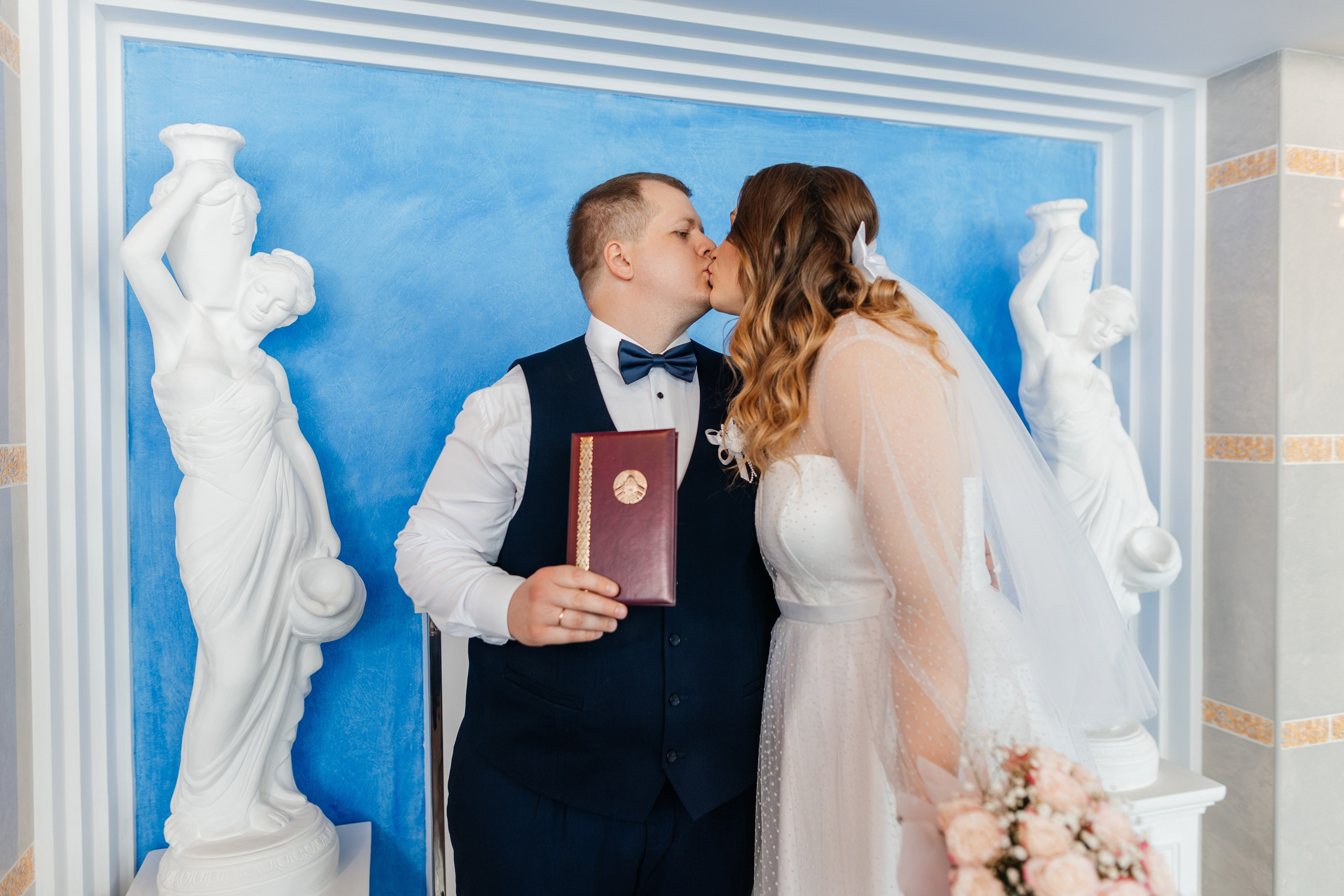 Свадебная фотосессия Рената и Натальи. Профессиональный интерьерный и репортажный фотограф Минск и РБ. Максим Орлов