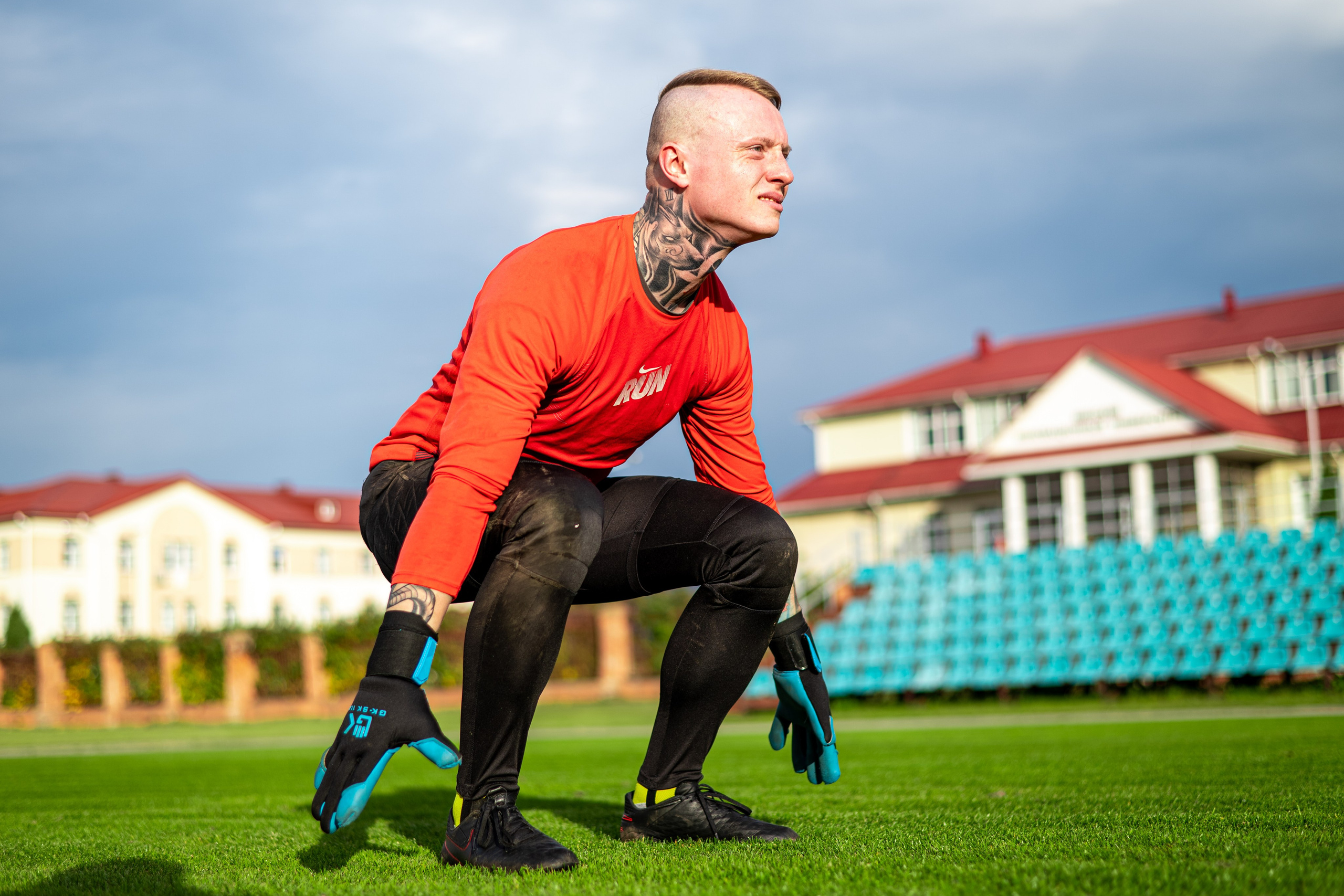 Фото для рекламы вратарских печаток. Профессиональный интерьерный и репортажный фотограф Минск и РБ. Максим Орлов