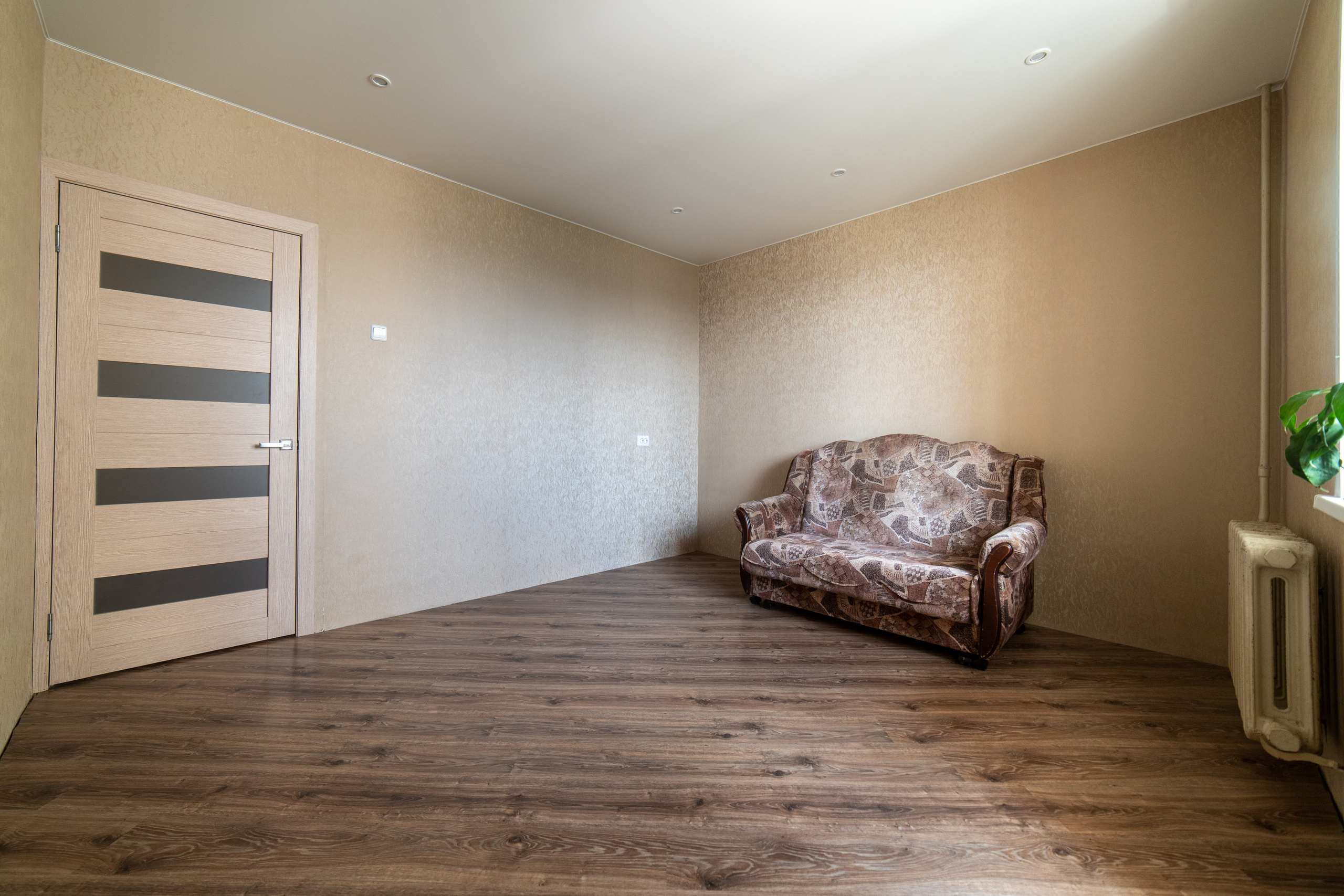 Квартира неизвестна. Эконом вариант. Профессиональный интерьерный и репортажный фотограф Минск и РБ. Максим Орлов