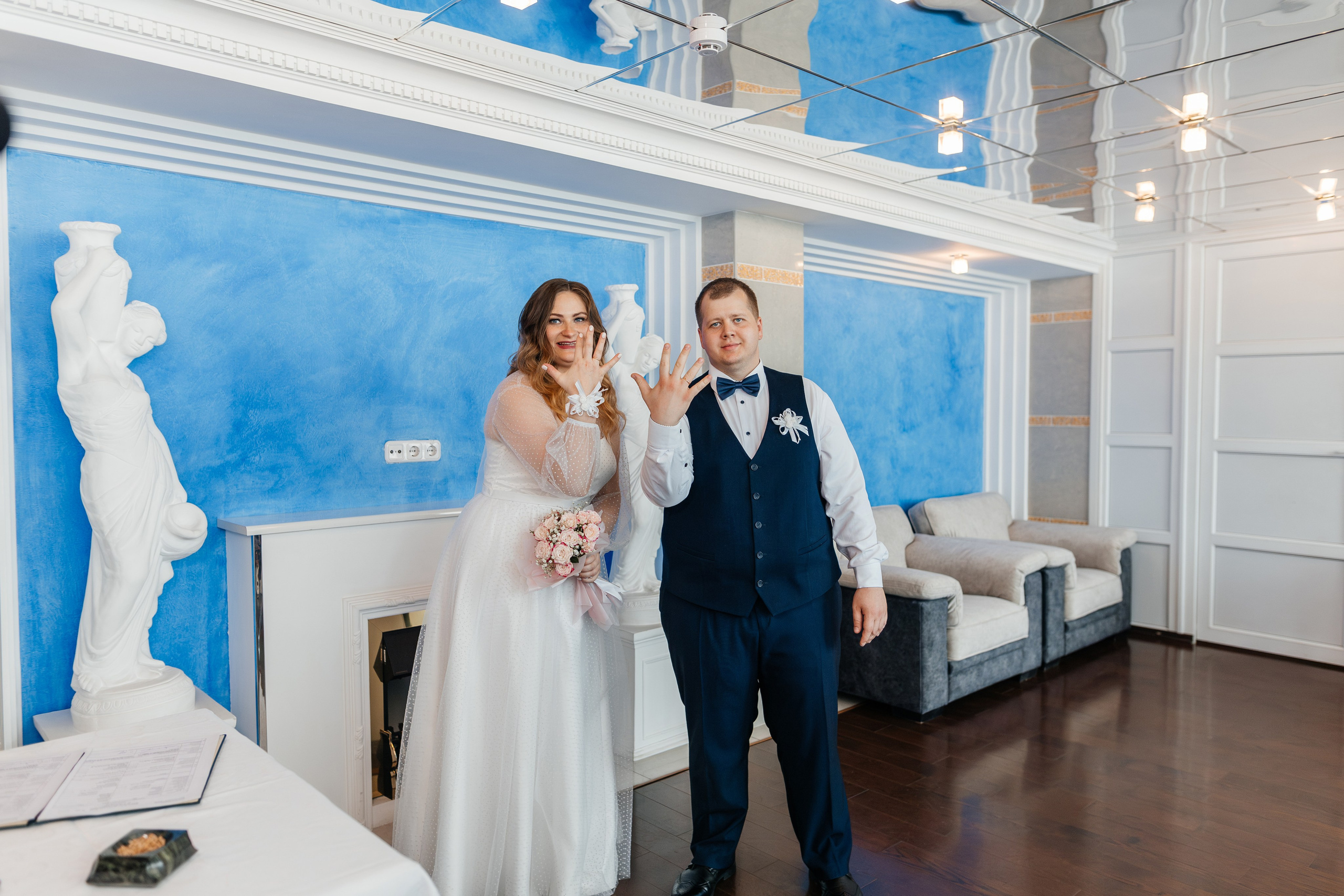 Свадебная фотосессия Рената и Натальи. Профессиональный интерьерный и репортажный фотограф Минск и РБ. Максим Орлов