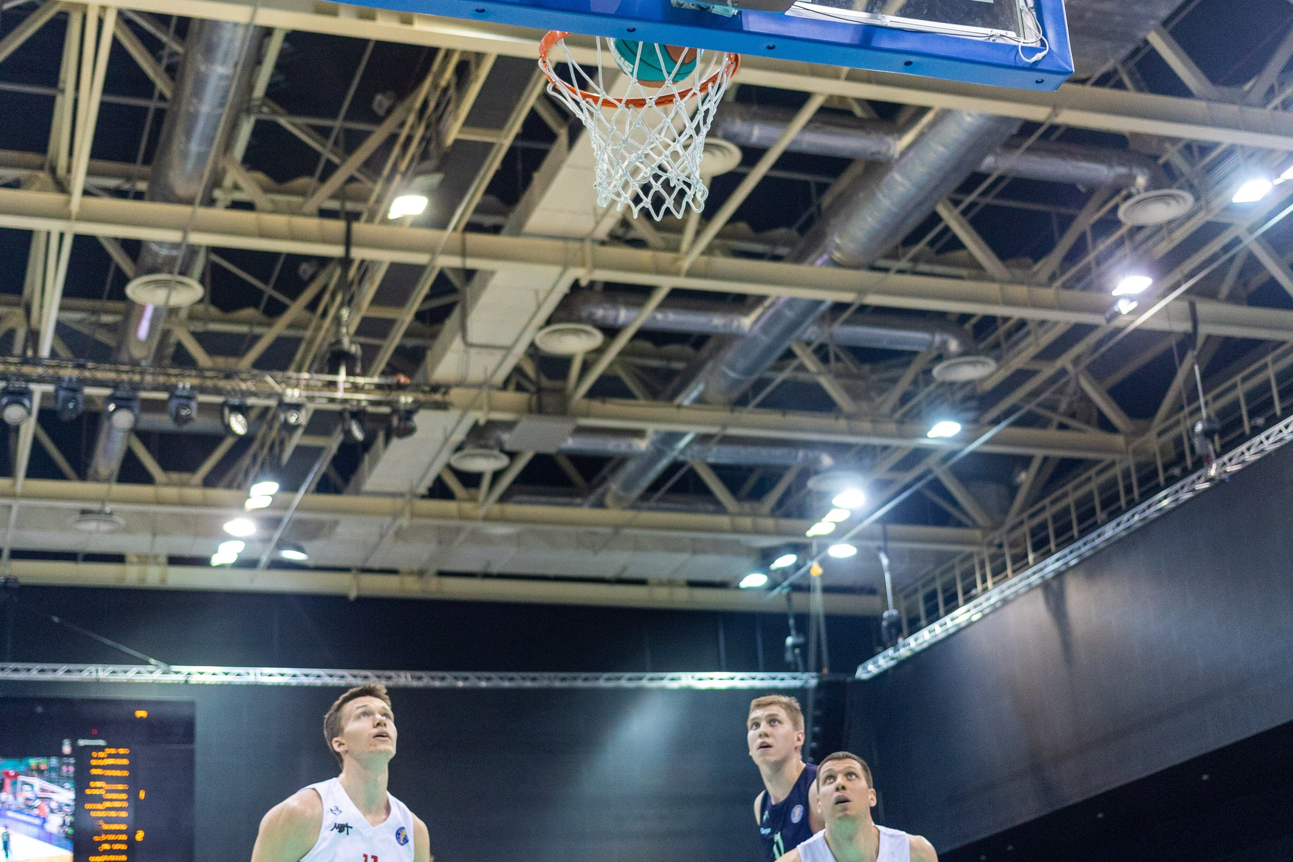 Баскетбол. Минск — MBA. 09.03.2024. Профессиональный интерьерный и репортажный фотограф Минск и РБ. Максим Орлов