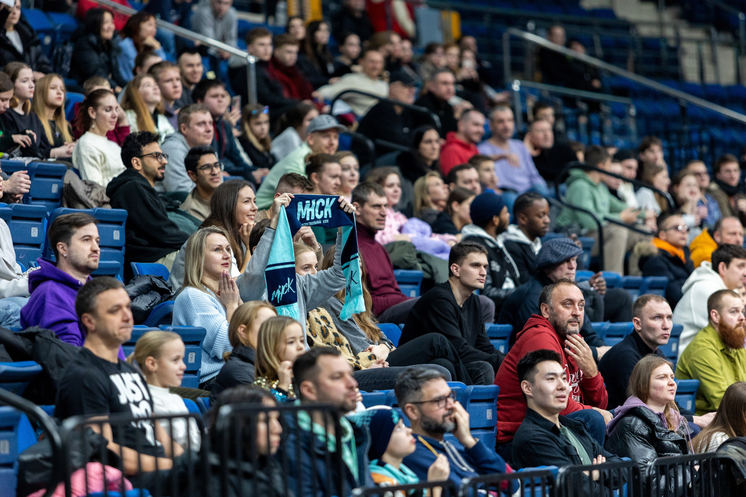 Баскетбол. Лучшие кадры. Минск — Уралмаш 13.02.2024. Профессиональный интерьерный и репортажный фотограф Минск и РБ. Максим Орлов