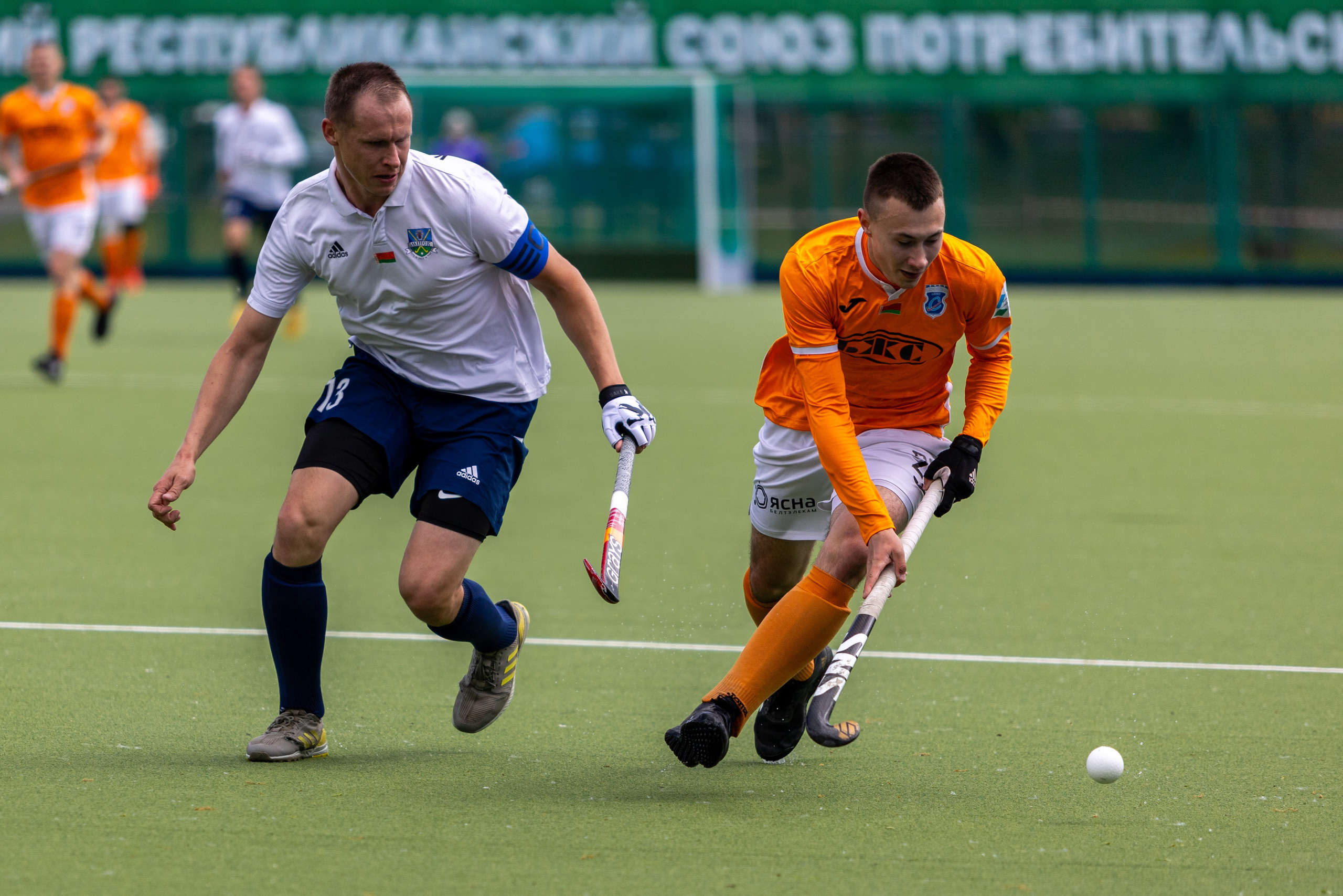 Хоккей на траве. ХК Минск — СК Строитель 11.05.2024. Профессиональный интерьерный и репортажный фотограф Минск и РБ. Максим Орлов