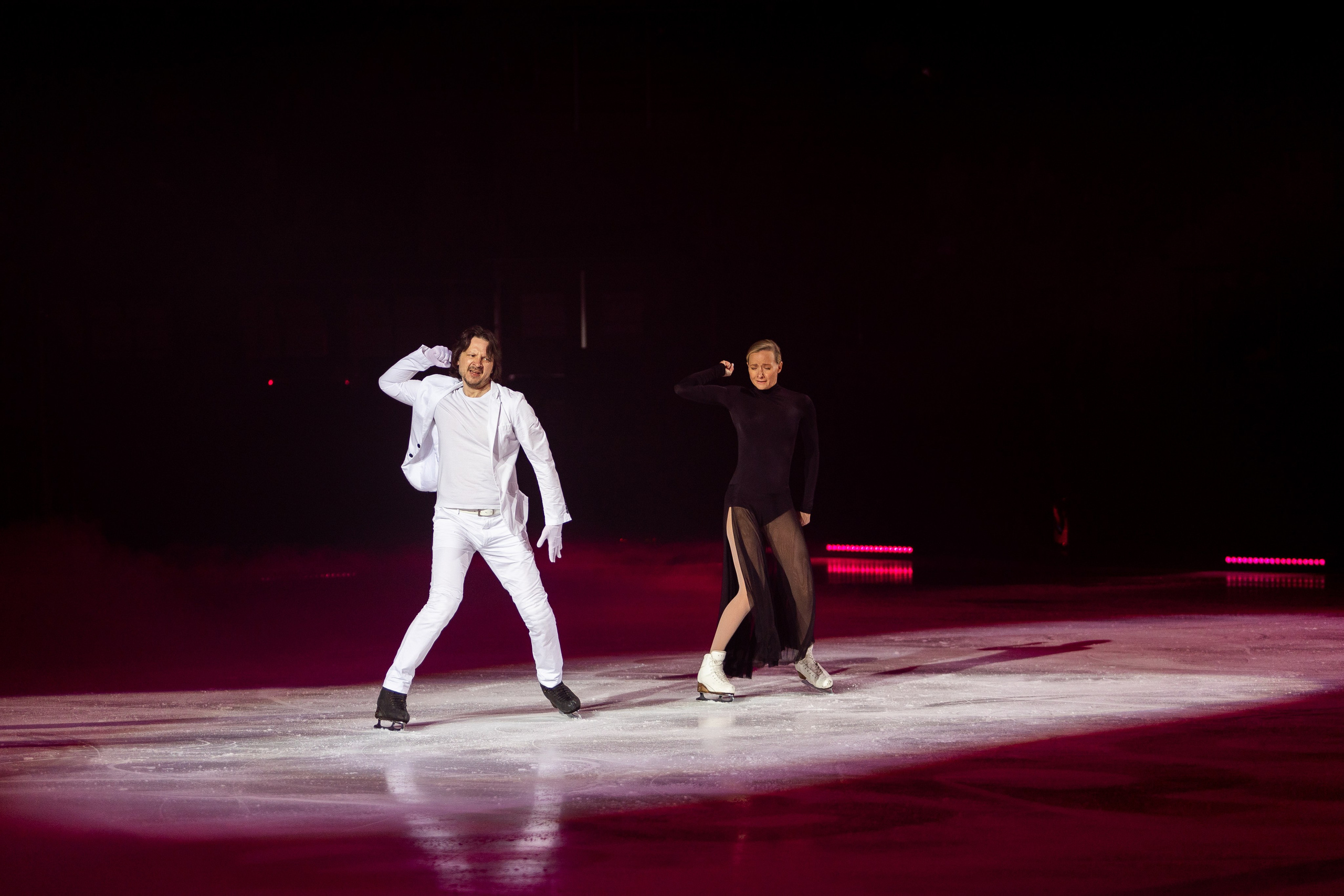 Ледовое шоу Ильи Авербуха 30.03.2024. Профессиональный интерьерный и репортажный фотограф Минск и РБ. Максим Орлов