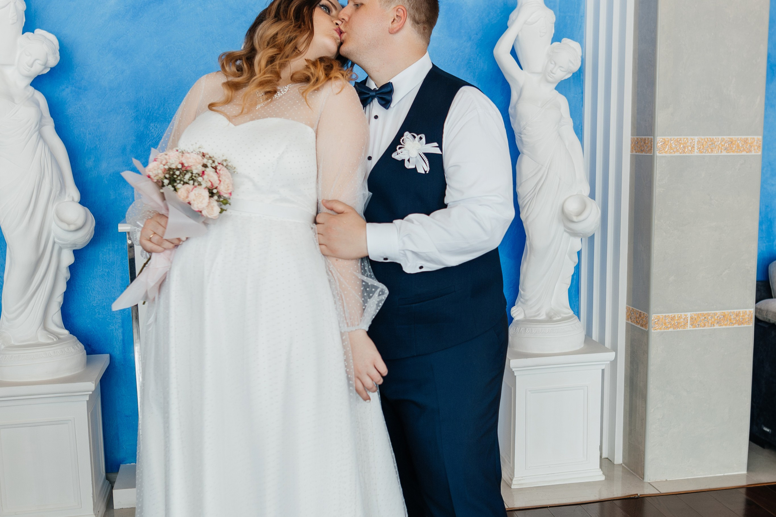Свадебная фотосессия Рената и Натальи. Профессиональный интерьерный и репортажный фотограф Минск и РБ. Максим Орлов