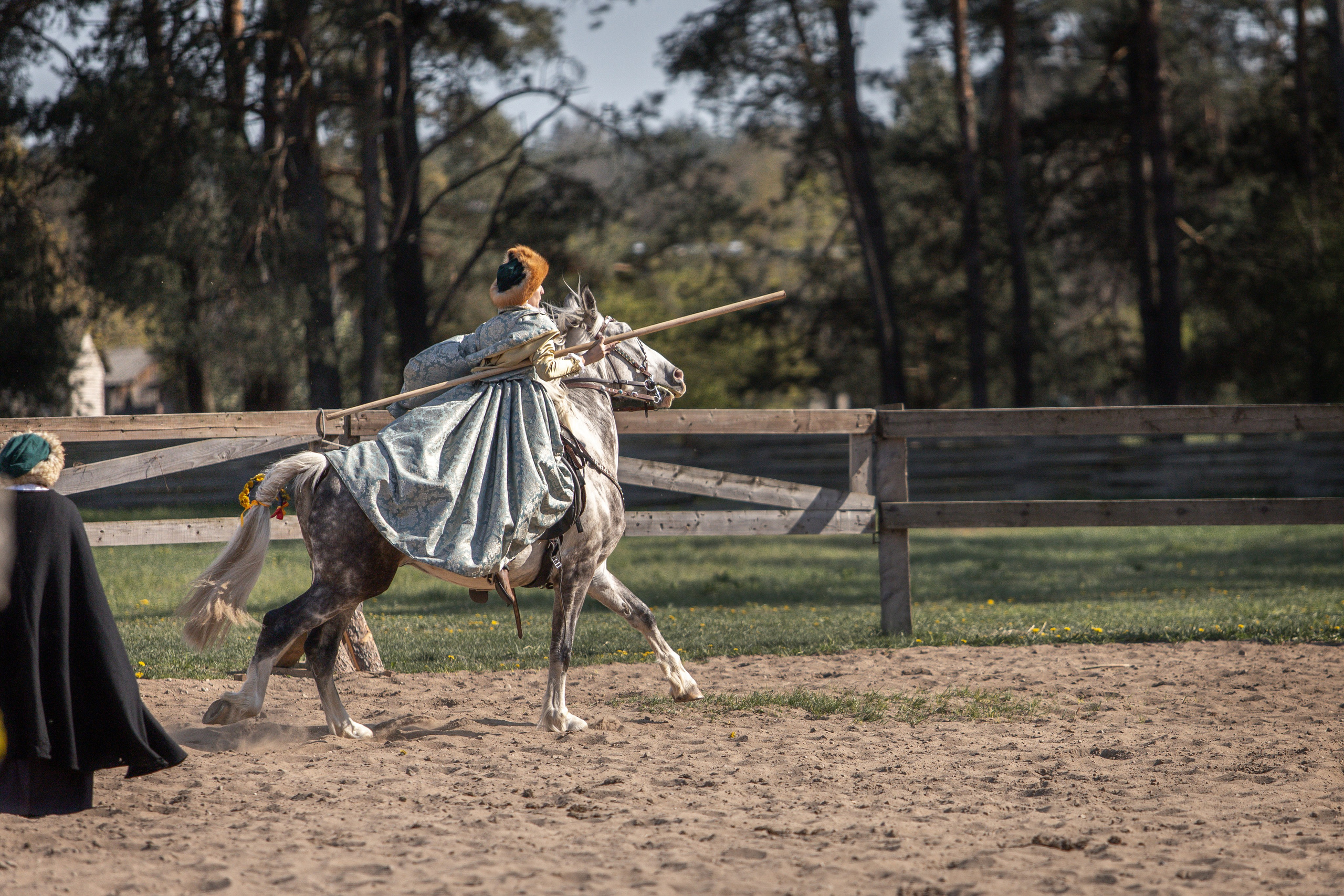 Золотая Шпора. Огнем и Мечем. День первый. Рыцарский турнир. Профессиональный интерьерный и репортажный фотограф Минск и РБ. Максим Орлов