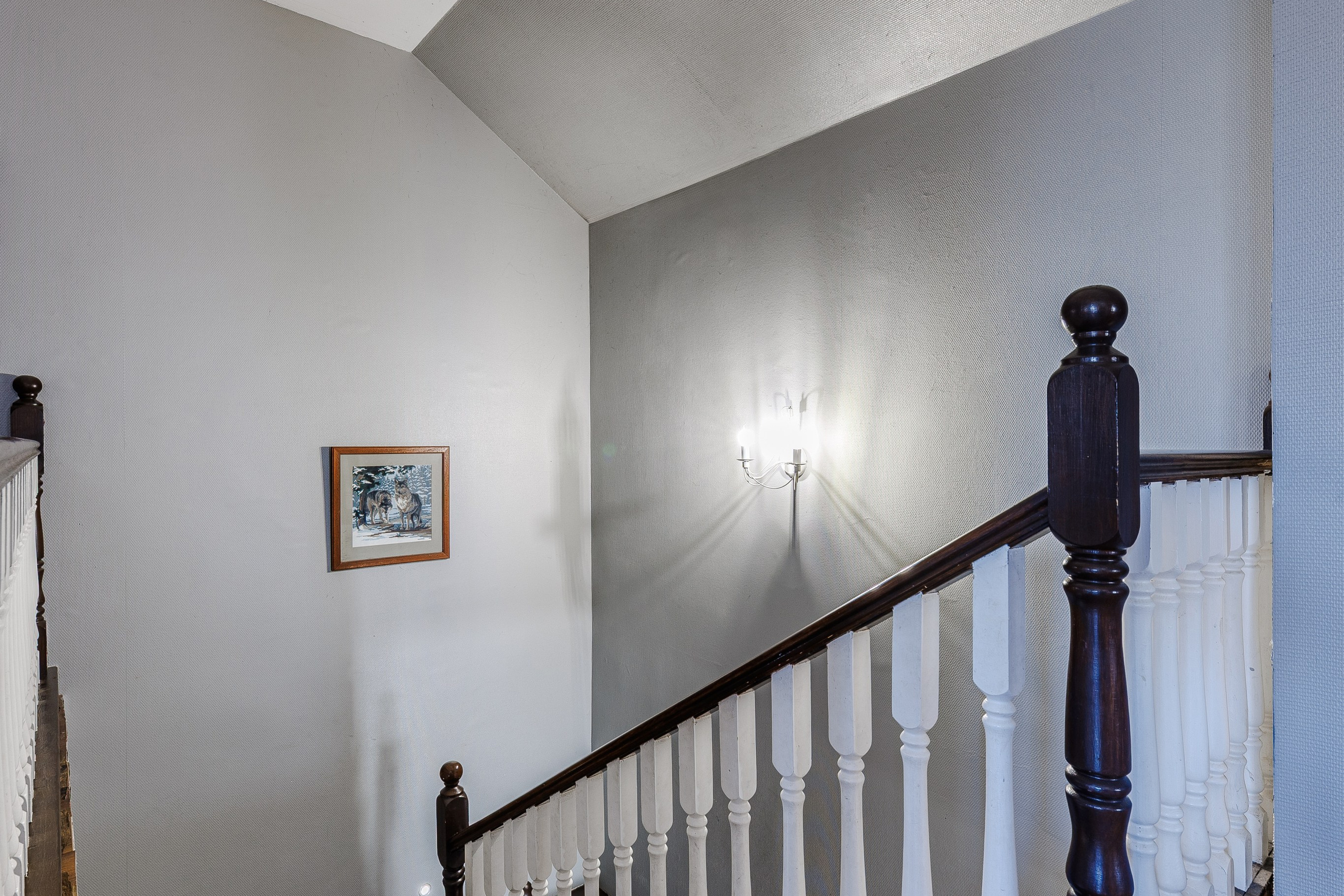 Частный дом. Для продажи. Профессиональный интерьерный и репортажный фотограф Минск и РБ. Максим Орлов