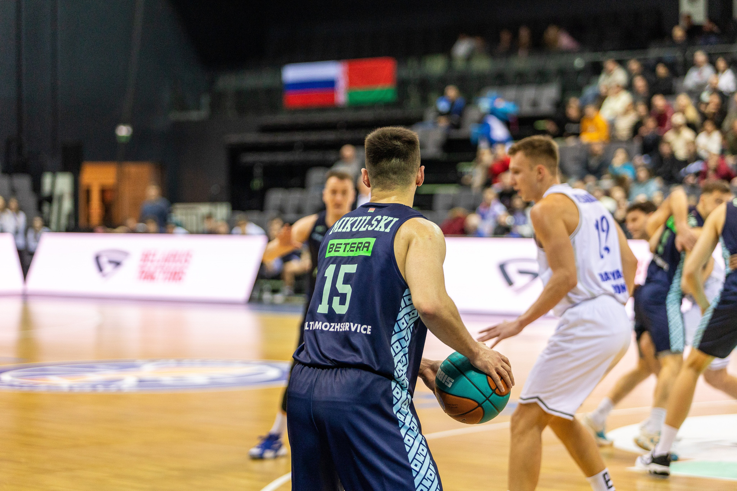 Баскетбол. Лучшие кадры. Минск — Енисей. 11.12.2023. Профессиональный интерьерный и репортажный фотограф Минск и РБ. Максим Орлов