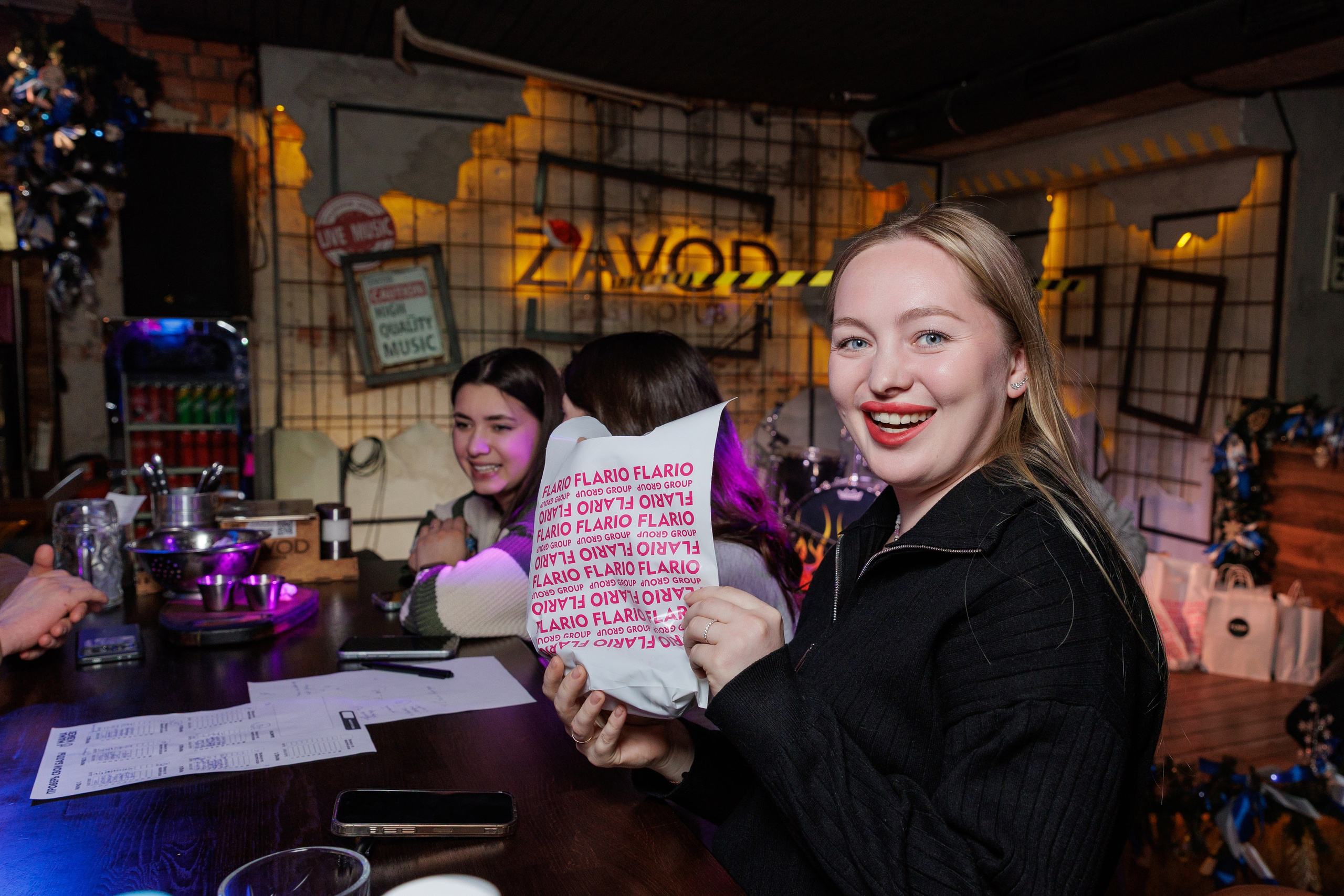 Квиз. Профессиональный интерьерный и репортажный фотограф Минск и РБ. Максим Орлов