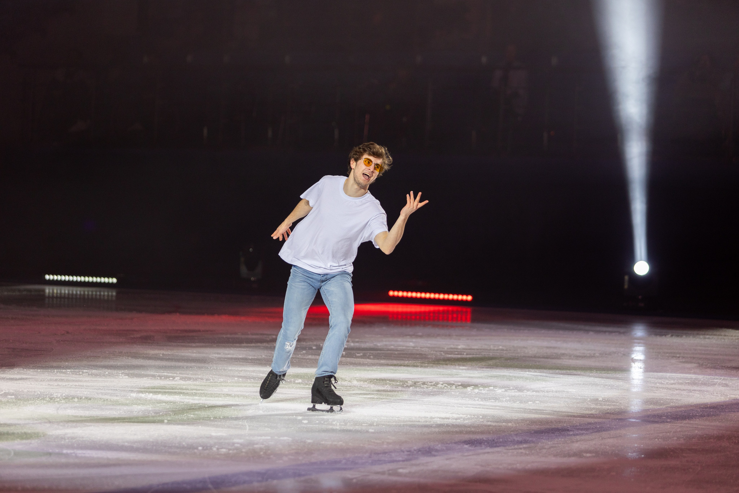 Ледовое шоу Ильи Авербуха 30.03.2024. Профессиональный интерьерный и репортажный фотограф Минск и РБ. Максим Орлов