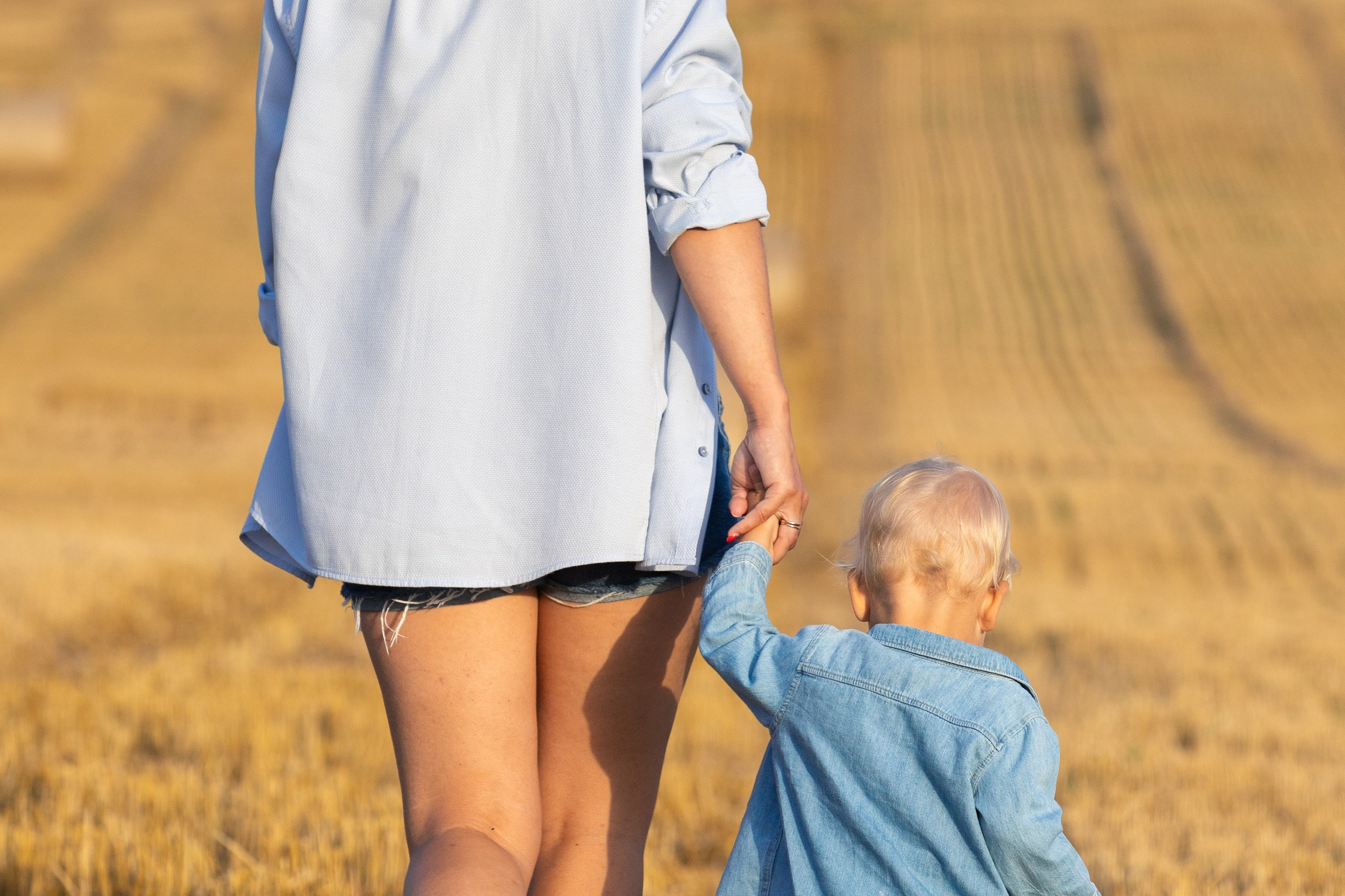 Семейная фотосъемка Кристины с сыном Костей. Профессиональный интерьерный и репортажный фотограф Минск и РБ. Максим Орлов