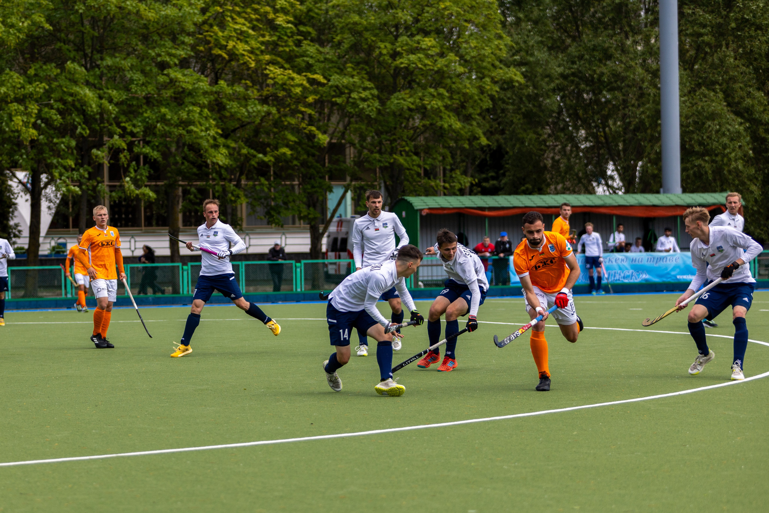 Хоккей на траве. ХК Минск — СК Строитель 11.05.2024. Профессиональный интерьерный и репортажный фотограф Минск и РБ. Максим Орлов