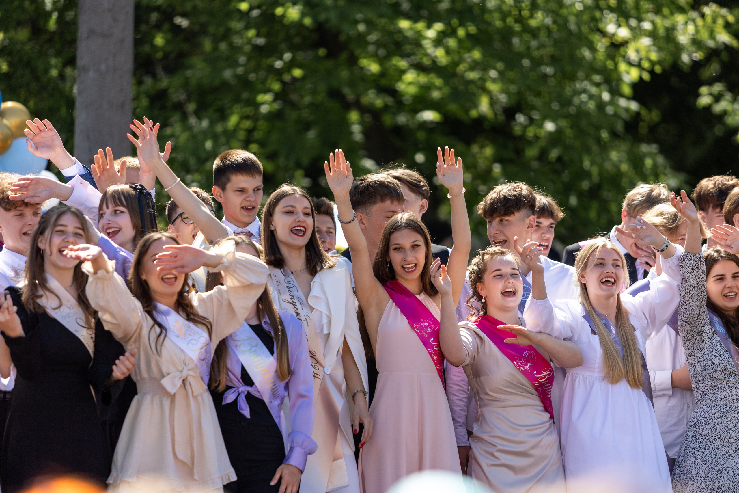Школа 47. Последний звонок. Профессиональный интерьерный и репортажный фотограф Минск и РБ. Максим Орлов