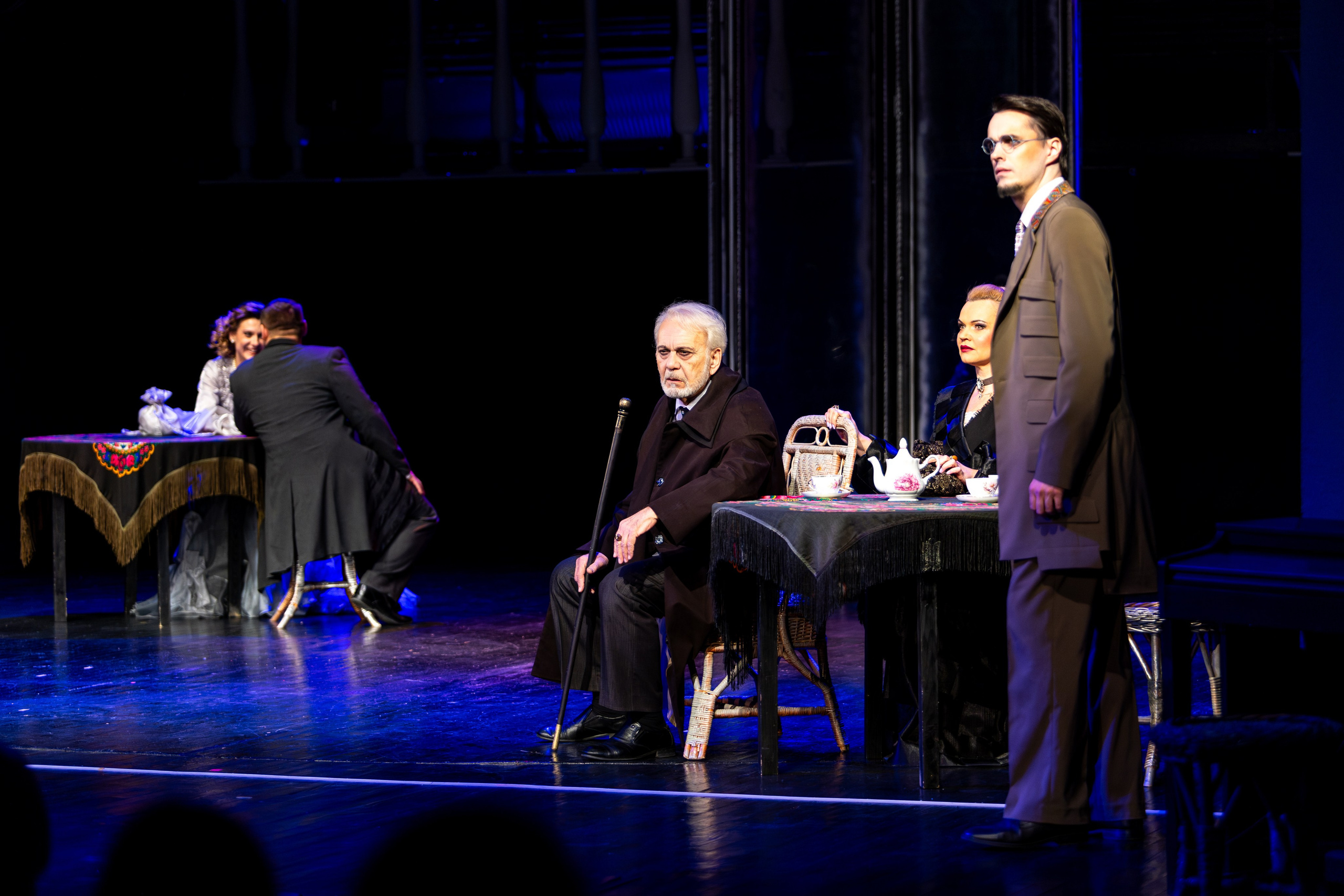 Новый театр «Я вещь». Профессиональный интерьерный и репортажный фотограф Минск и РБ. Максим Орлов