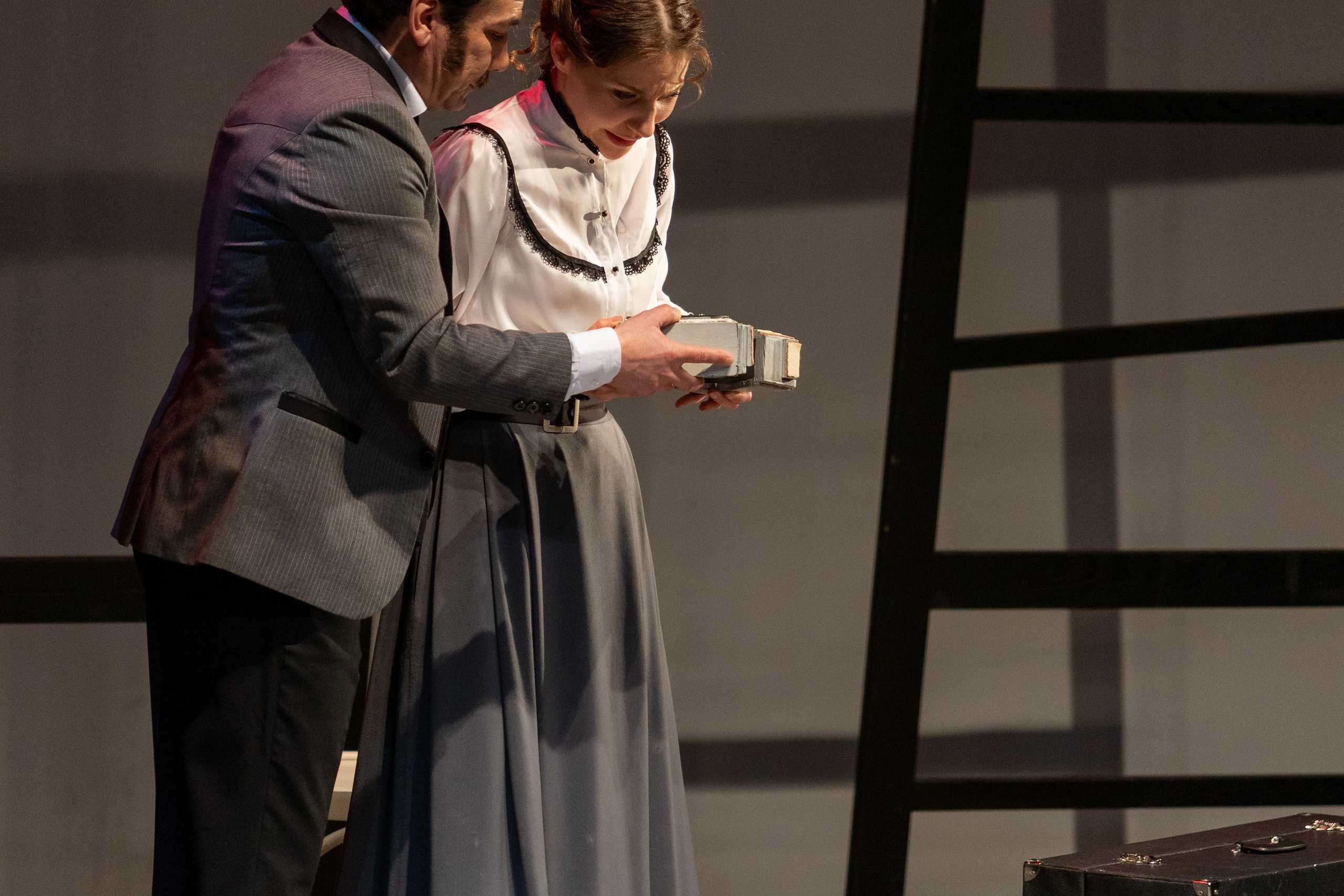 Театр белорусской армии «Три сестры». Профессиональный интерьерный и репортажный фотограф Минск и РБ. Максим Орлов