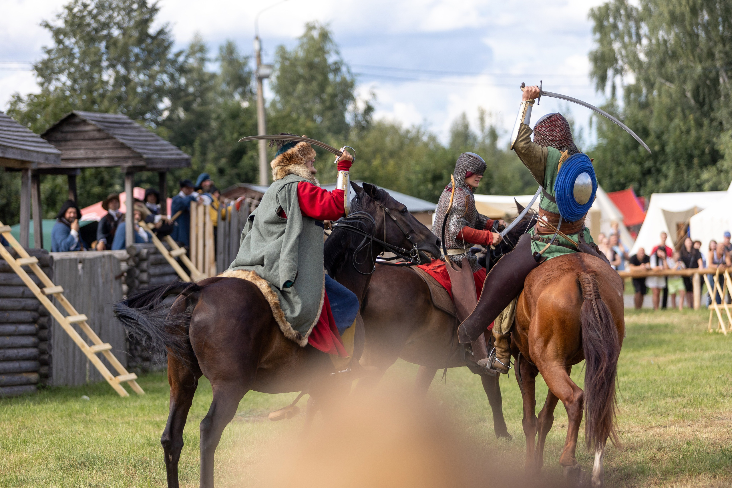 Рыцарский фест. Мстиславль. Профессиональный интерьерный и репортажный фотограф Минск и РБ. Максим Орлов
