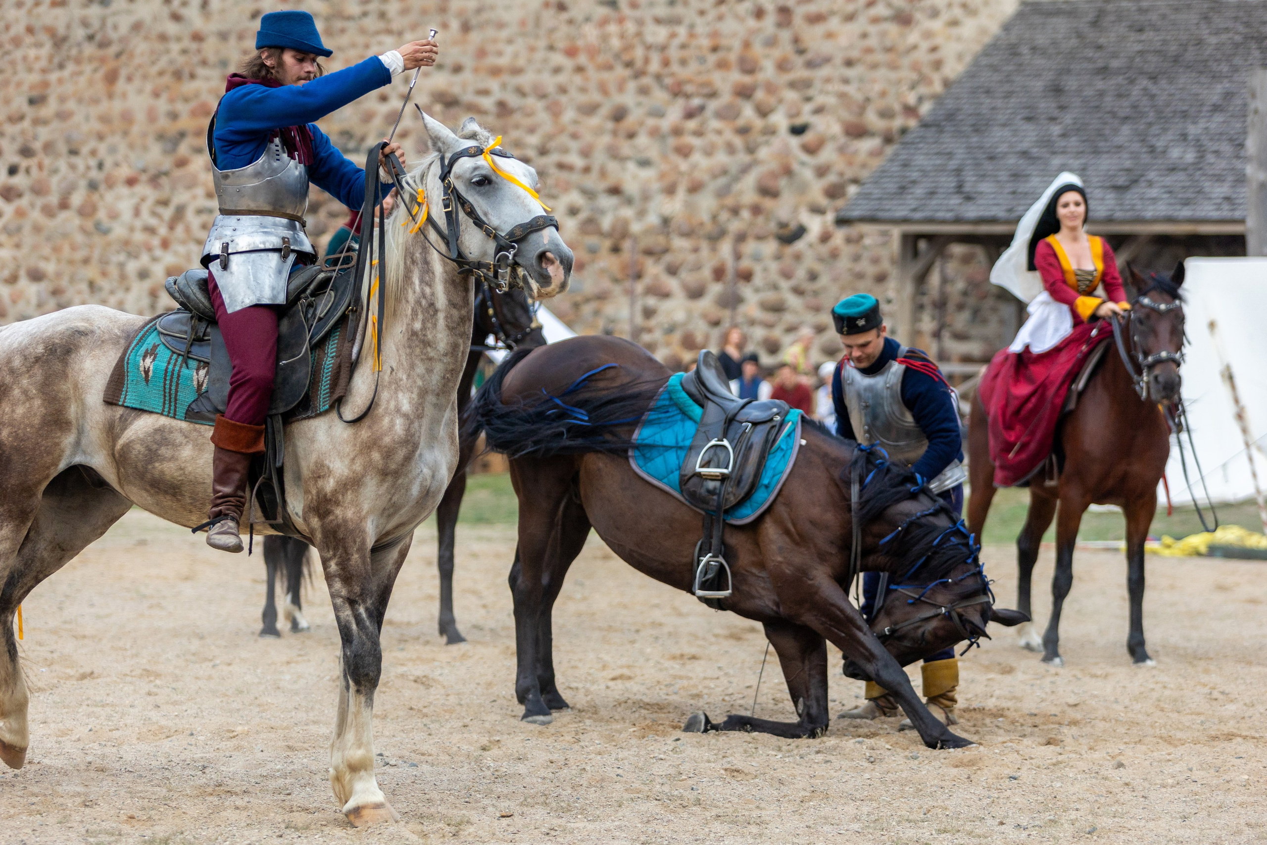 Выступление «Золотой шпоры» на празднике города Лиды. Профессиональный интерьерный и репортажный фотограф Минск и РБ. Максим Орлов