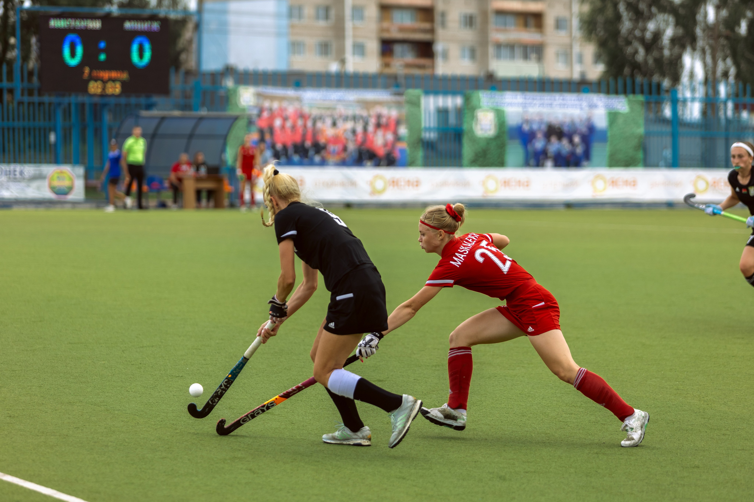 Хоккей на траве. Девушки. Минск — Виктория. 16.06.2024. Профессиональный интерьерный и репортажный фотограф Минск и РБ. Максим Орлов