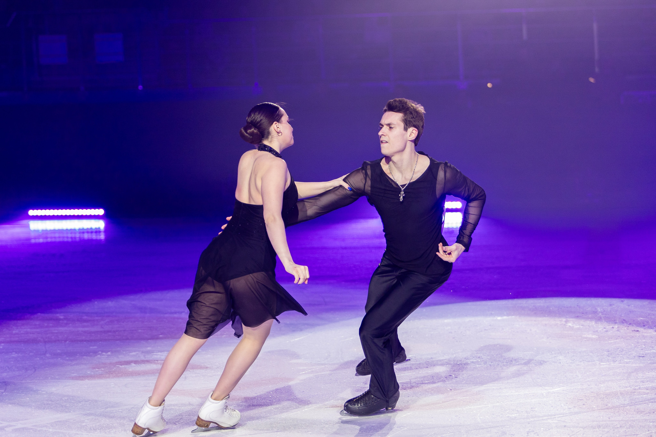 Ледовое шоу Ильи Авербуха 30.03.2024. Профессиональный интерьерный и репортажный фотограф Минск и РБ. Максим Орлов