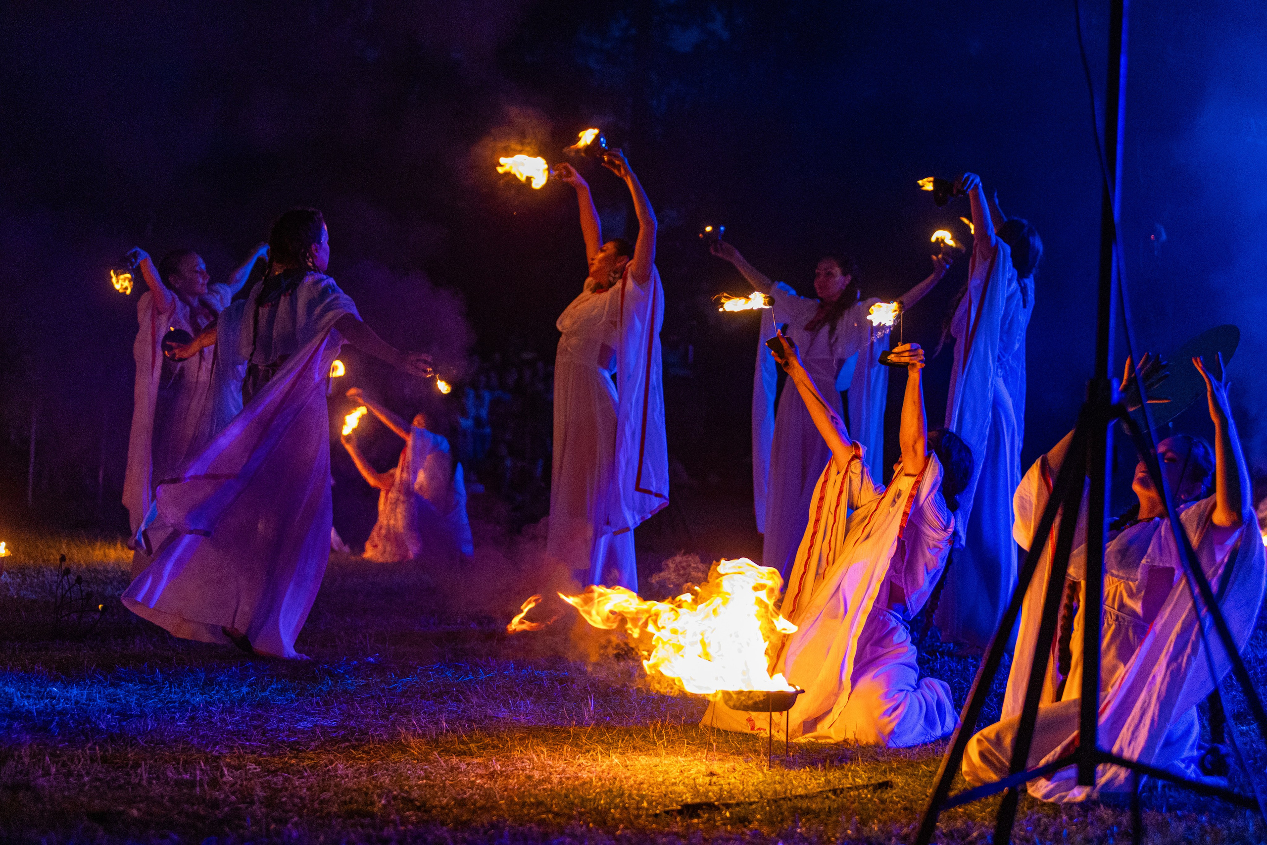 Свята сонца. Профессиональный интерьерный и репортажный фотограф Минск и РБ. Максим Орлов