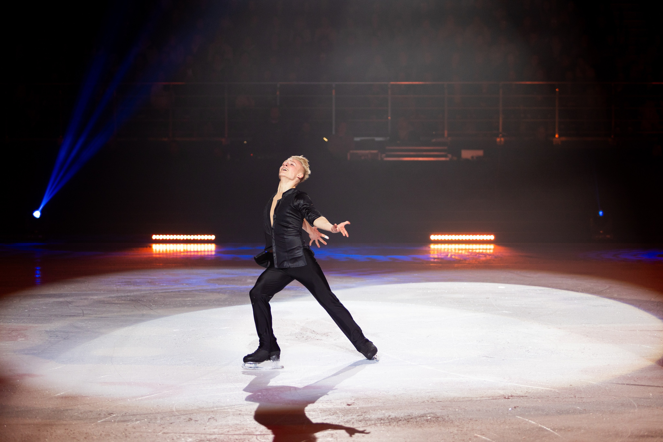 Ледовое шоу Ильи Авербуха 30.03.2024. Профессиональный интерьерный и репортажный фотограф Минск и РБ. Максим Орлов