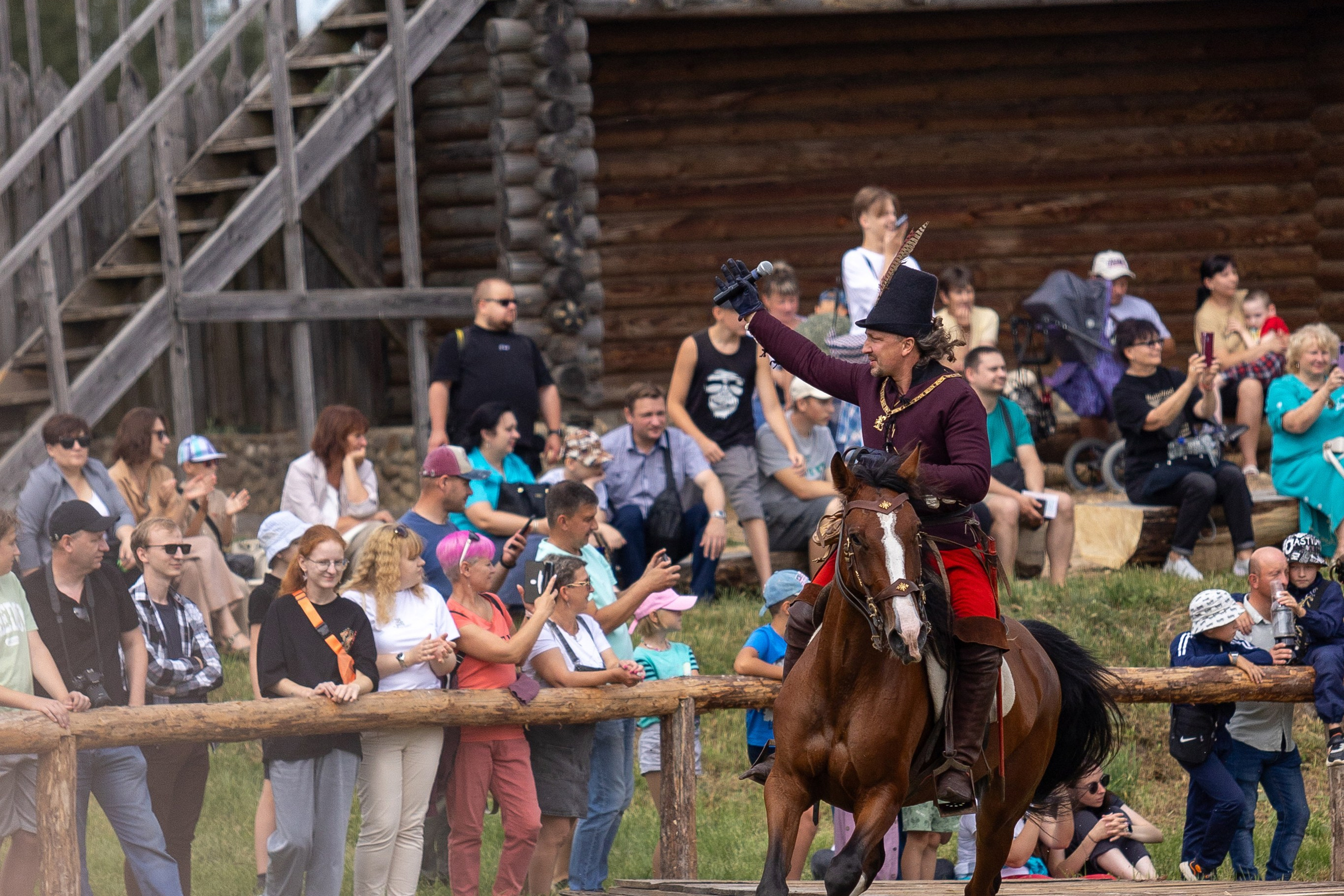 Рыцарский фест. Мстиславль. Профессиональный интерьерный и репортажный фотограф Минск и РБ. Максим Орлов