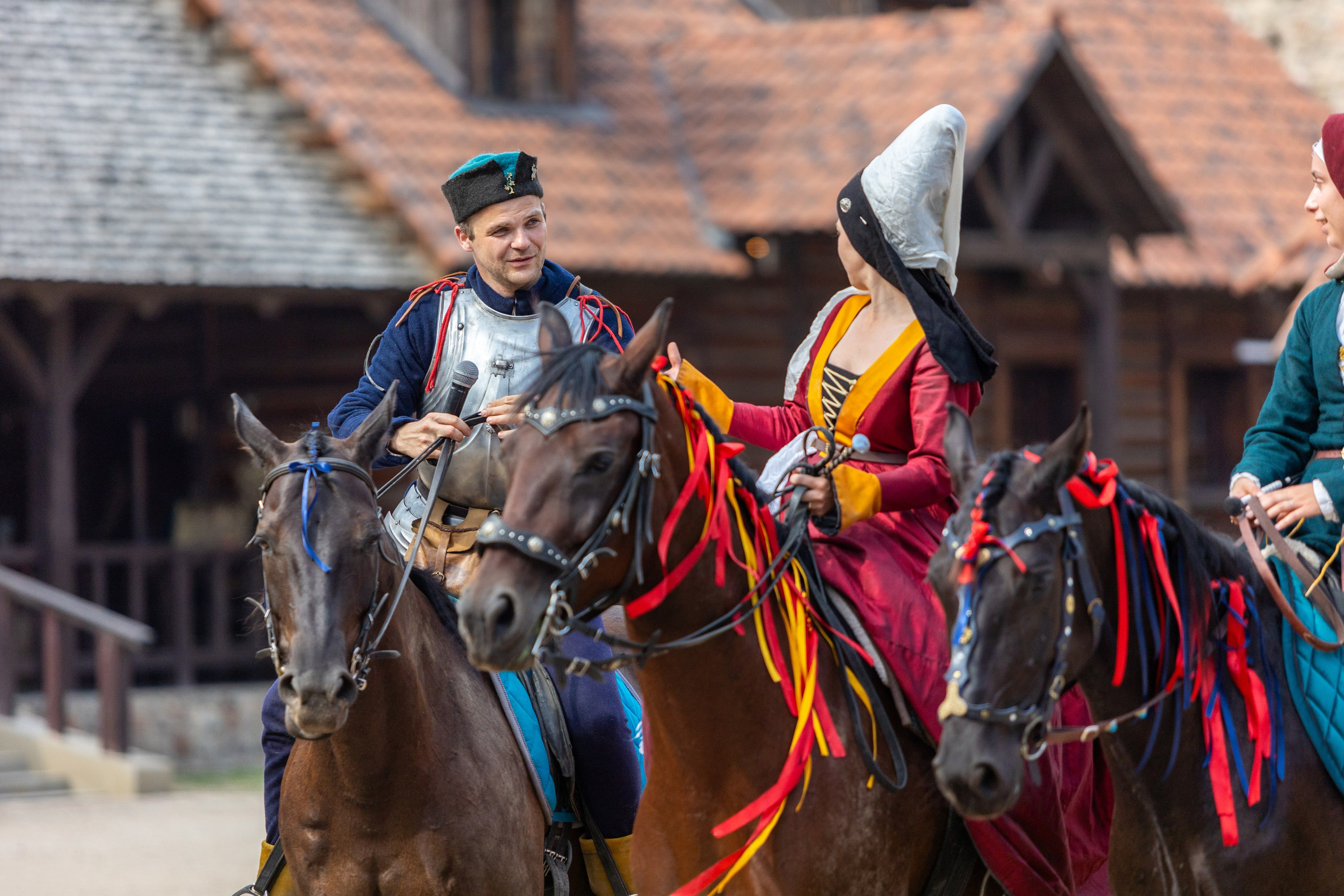 Выступление «Золотой шпоры» на празднике города Лиды. Профессиональный интерьерный и репортажный фотограф Минск и РБ. Максим Орлов