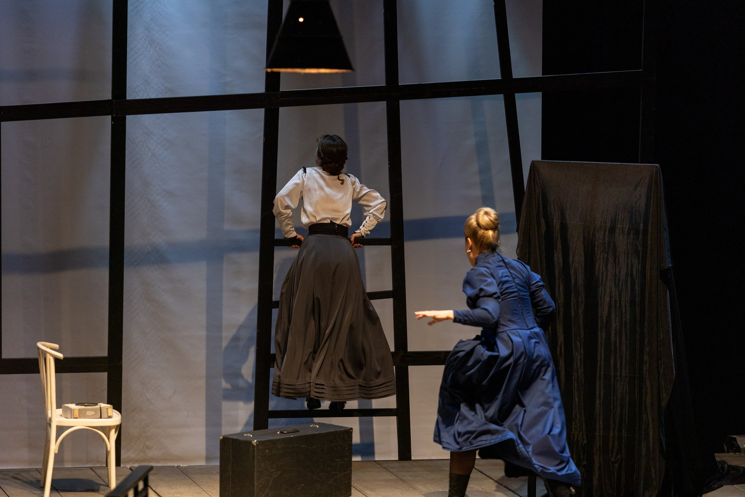 Театр белорусской армии «Три сестры». Профессиональный интерьерный и репортажный фотограф Минск и РБ. Максим Орлов