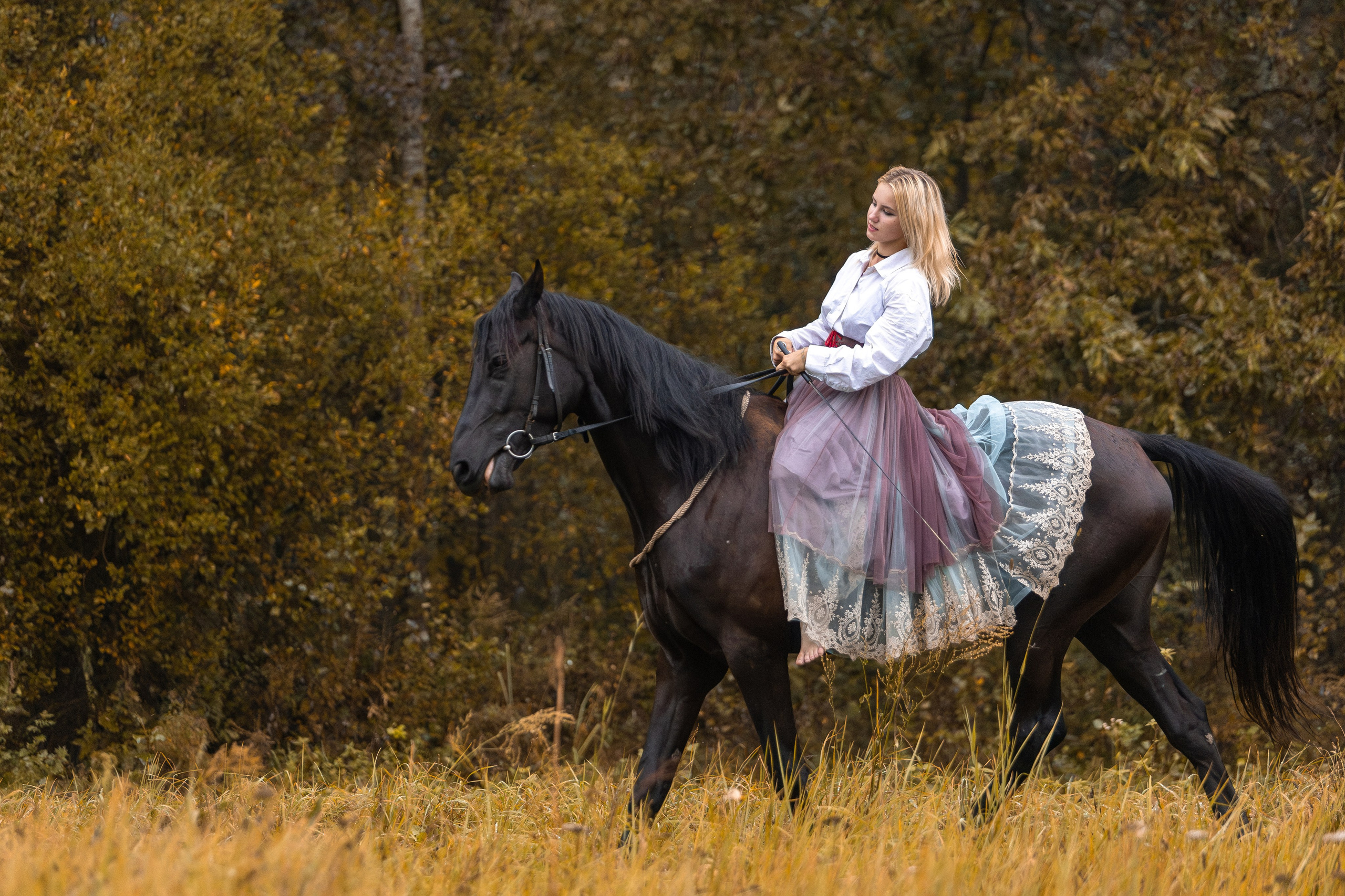 Аня с Касей. Профессиональный интерьерный и репортажный фотограф Минск и РБ. Максим Орлов