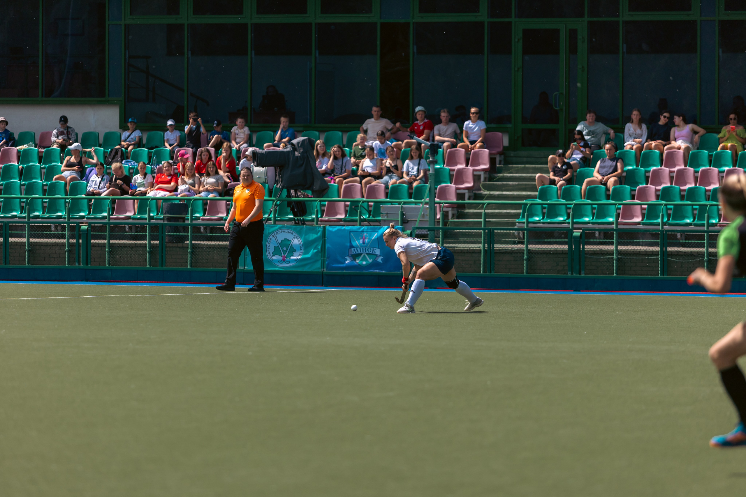 Хоккей на траве. Девушки. Минск — Текстильщик 29.052024. Профессиональный интерьерный и репортажный фотограф Минск и РБ. Максим Орлов