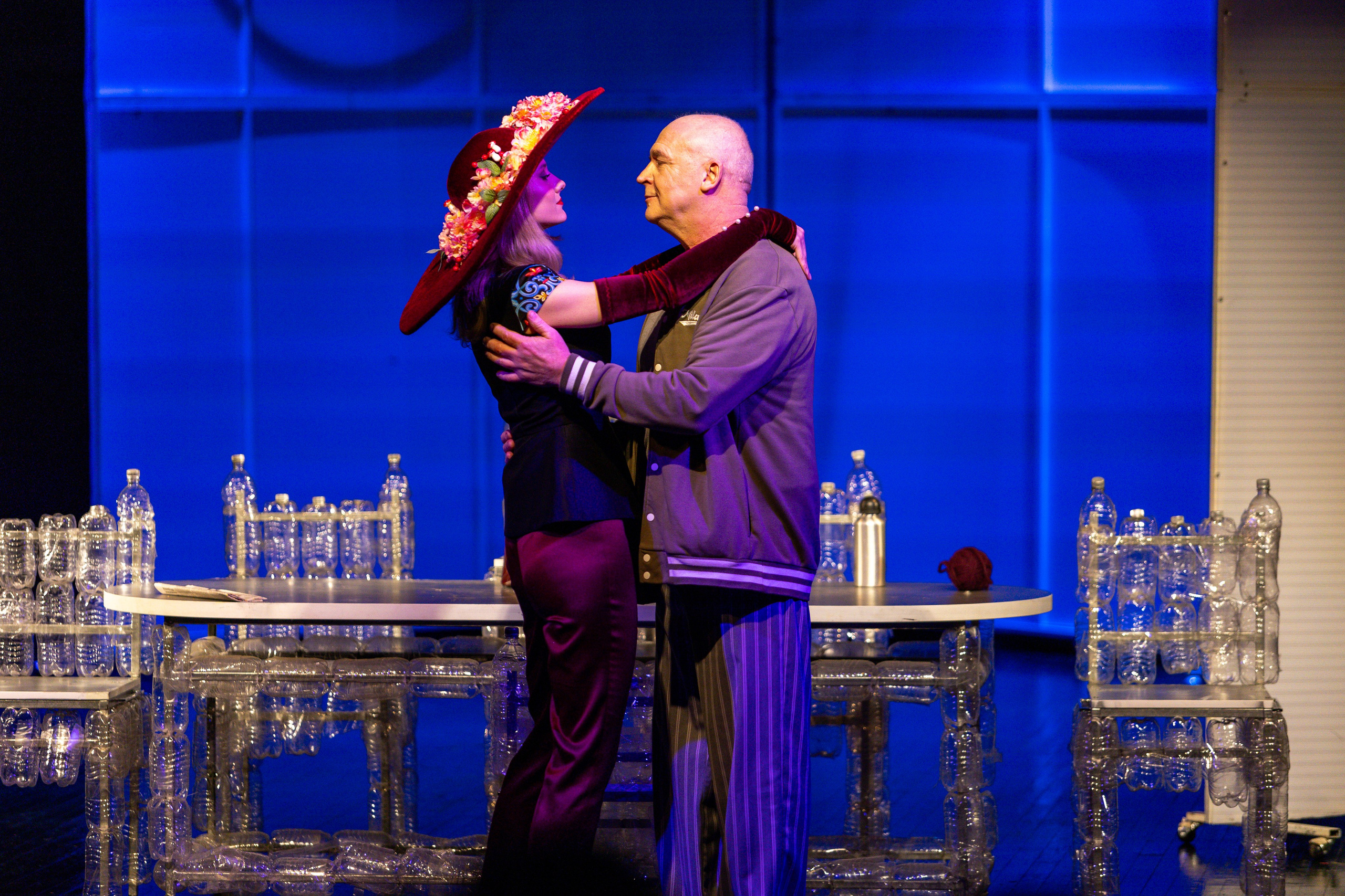 Новый театр «Нобелевская неделя». Профессиональный интерьерный и репортажный фотограф Минск и РБ. Максим Орлов