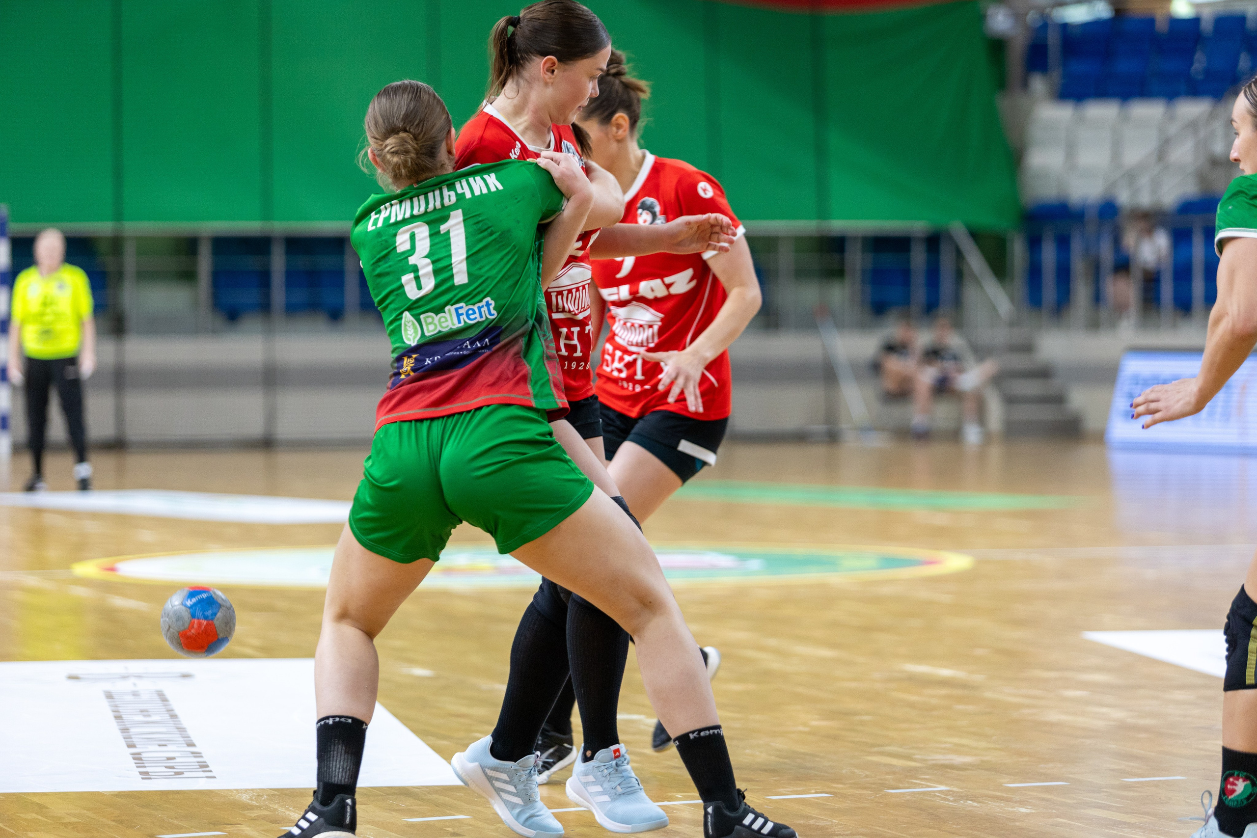 Гандбол. Финал. БНТУ — Гомель. 25.05.2024. Профессиональный интерьерный и репортажный фотограф Минск и РБ. Максим Орлов