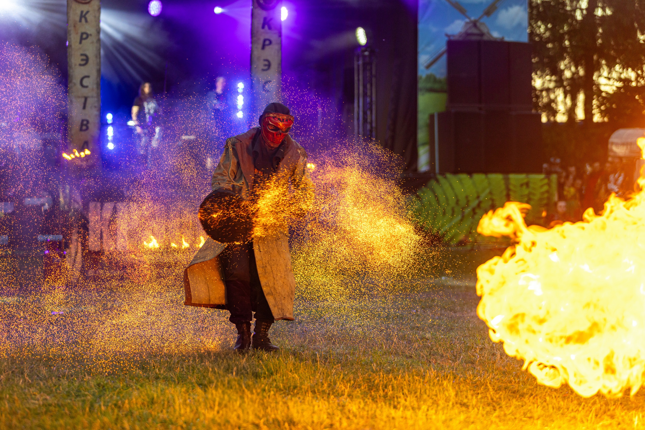 Свята сонца. Профессиональный интерьерный и репортажный фотограф Минск и РБ. Максим Орлов